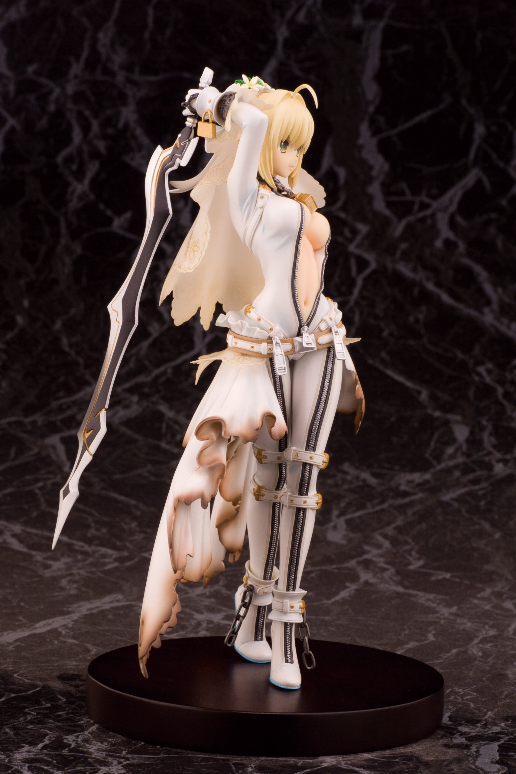 Amazon | アルファマックス Fate/EXTRA CCC セイバー 1/8