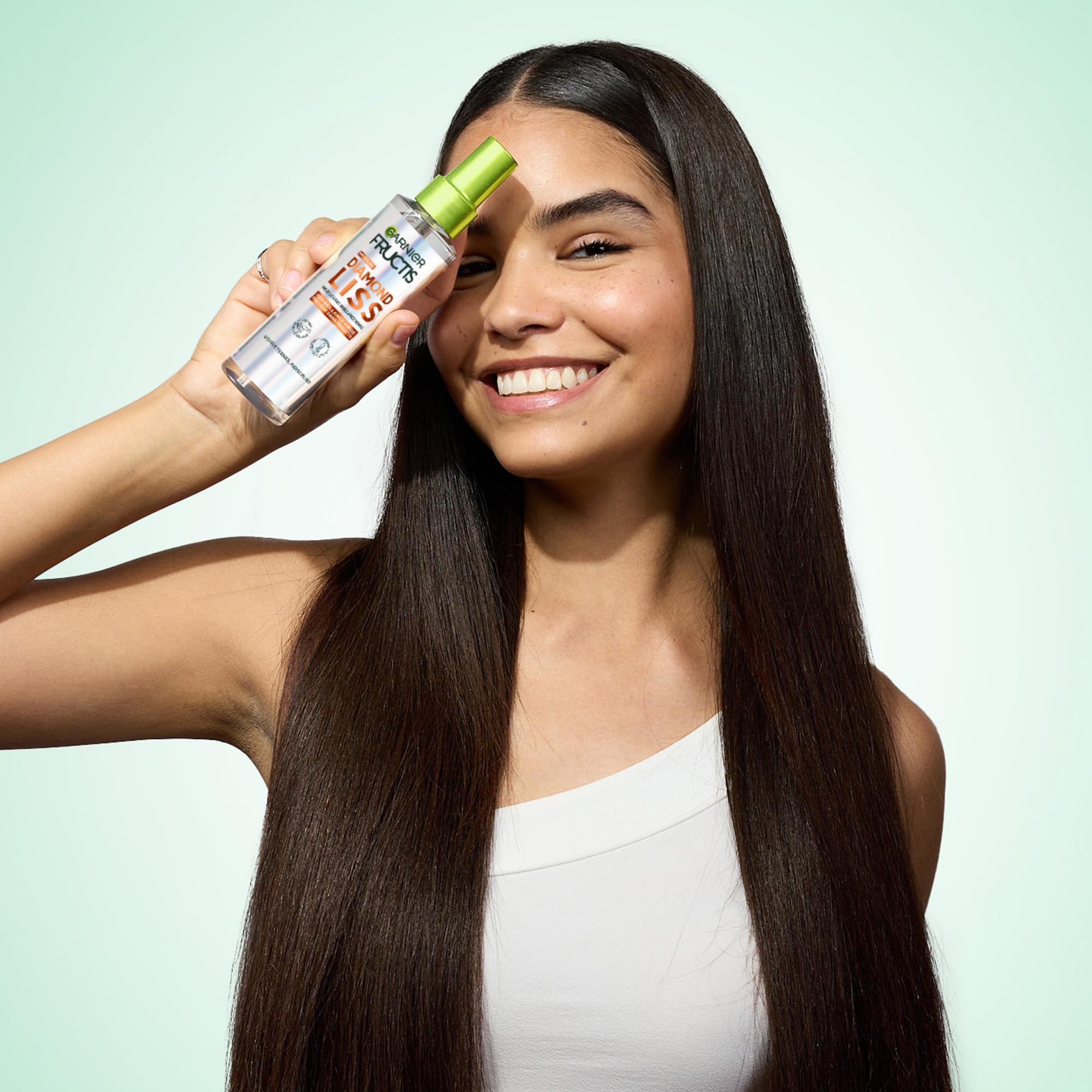 Garnier Fructis Diamond Liss - Spray Cheveux Lissant Brillance Diamant pour Cheveux Lisses & Brillants - Thermo Protecteur - Kératine Végétale & Huile d'Argan - Anti-Frisottis - Anti-Humidité - 150 ml