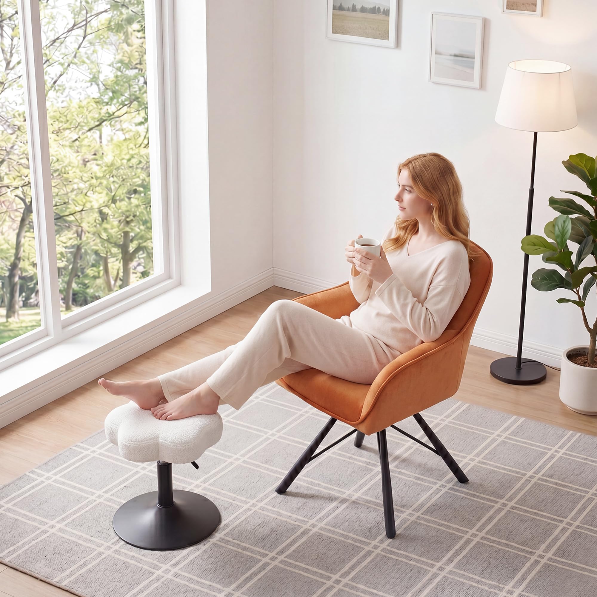 ELUCHANG Esszimmerstühle 4er Set, 360°Drehbar, Mehrschichtiger Dicker Schaumstoff Stuhl mit Hohen Armlehnen, Braun Samt, Gekreuztes Metallgestell bis 150KG, für Schlafzimmer Küche Wohnzimmer