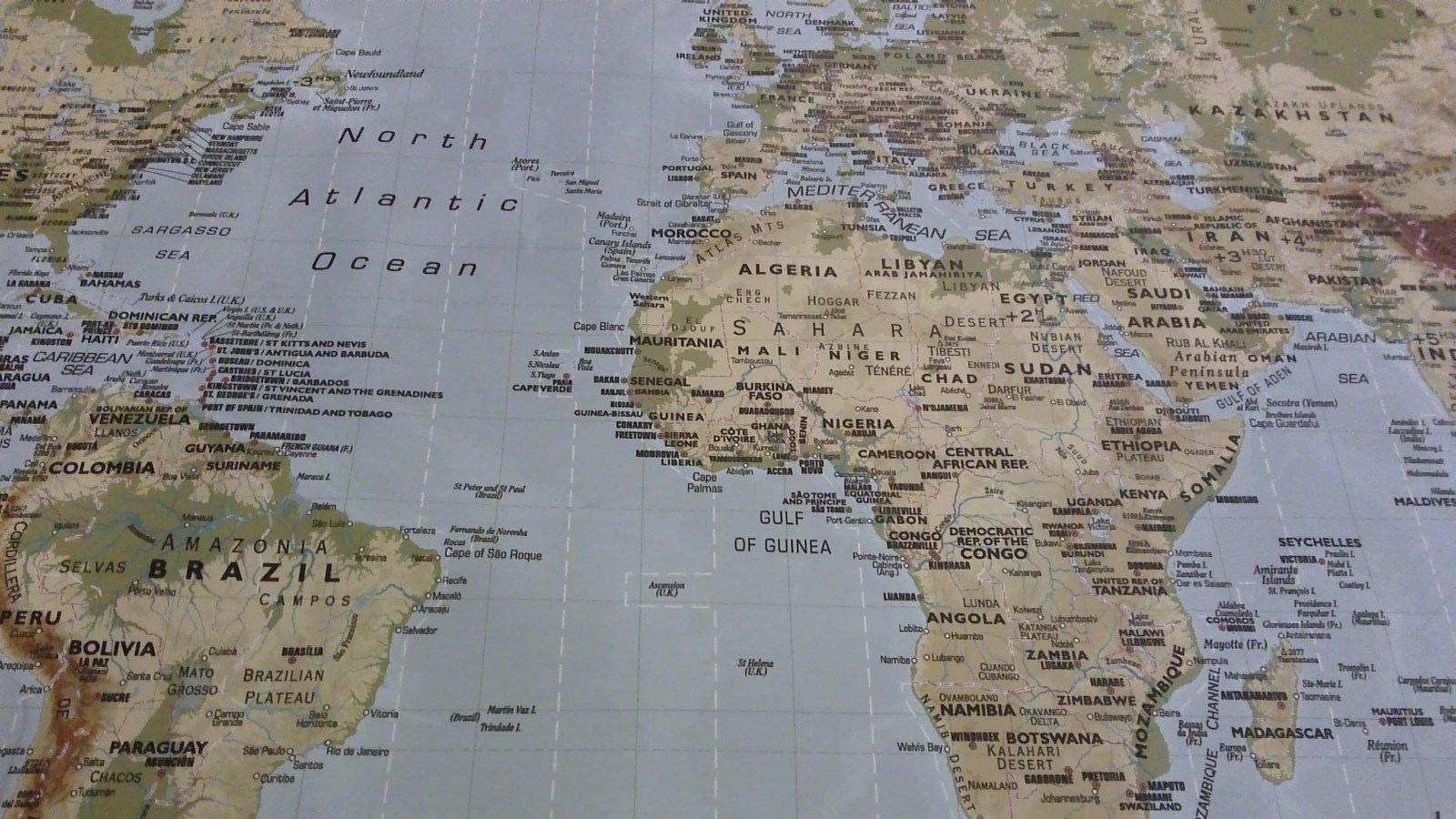 New Ikea Premiar World Map Picture with Frame/canvas Large