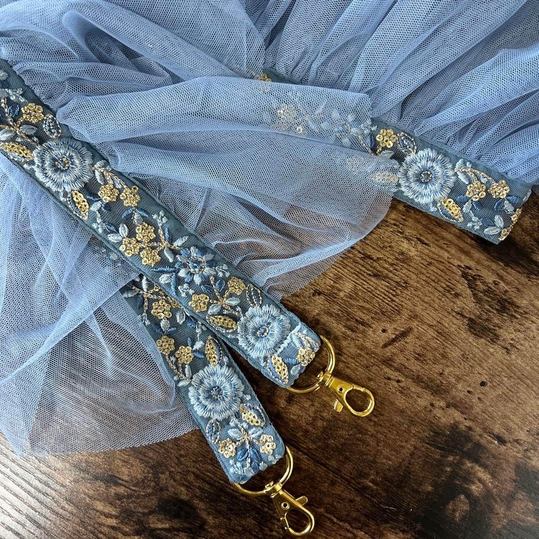 yori 裏毛ヘムフリルプルオーバー　ホワイト yori 裏毛ヘムフリルプルオーバー ホワイト スウェット生地 柄