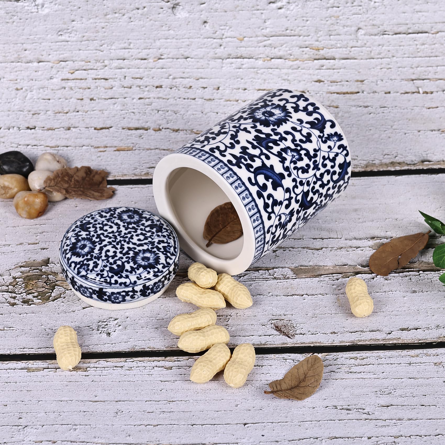 Jarrón de cerámica con tapa de porcelana azul y blanca chino, estilo Ming de China, diseño tradicional