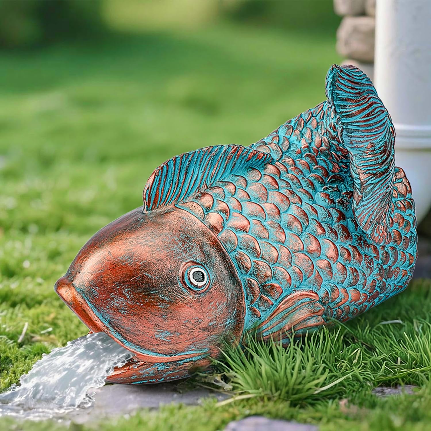 Teaeeno Fish Gutter Downspout Extension Decoration, 3''x4'' Downspout Extender Diverter Splash Block Sculpture Outdoor Decor, Animal Resin Statue Ornaments, for Garden, Lawn, Yard (Blue)