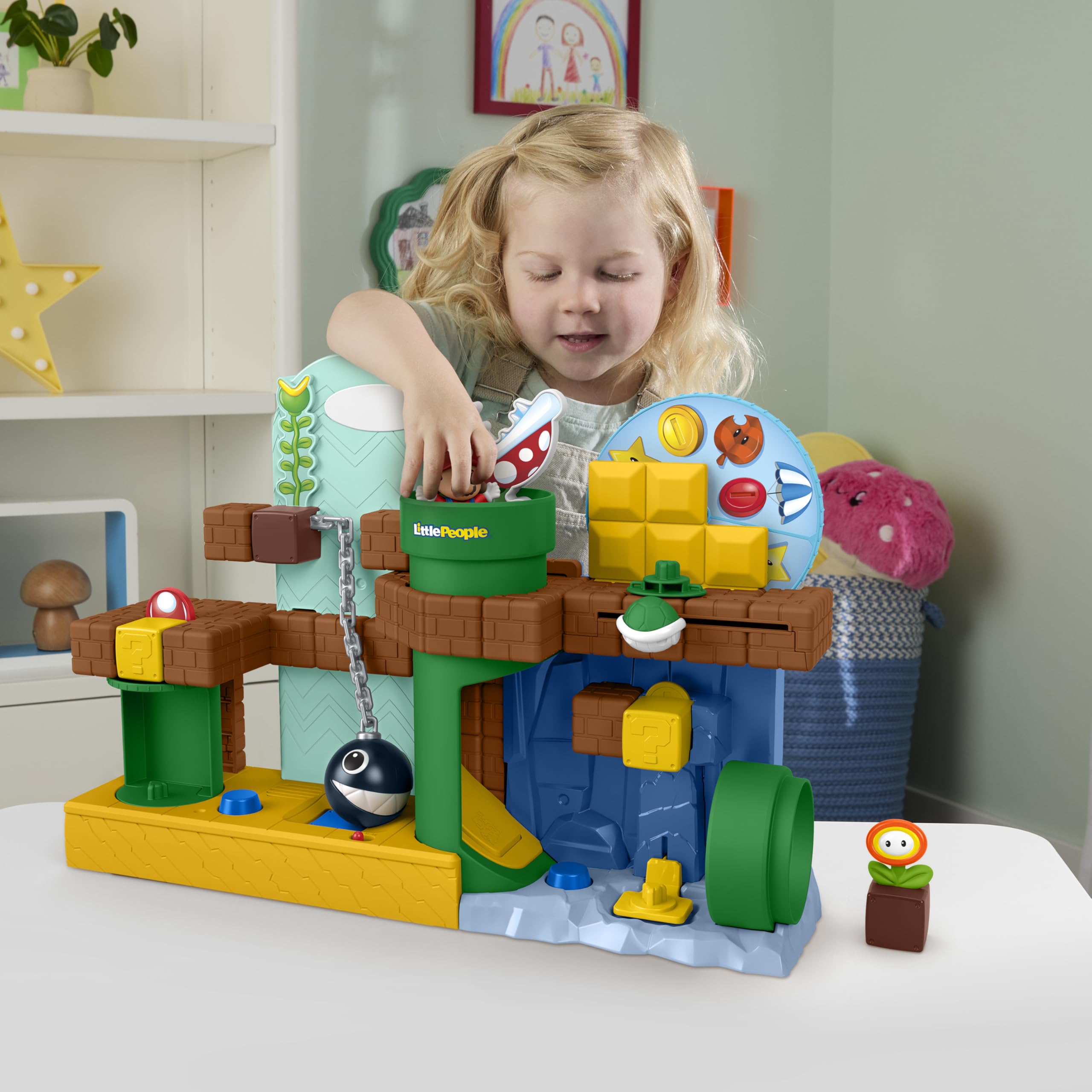Fisher-Price Little People Moja przygoda z Mario | Mario zestaw do zabawy z figurką i 1 akcesoriami, dźwiękami, aktywnością i umiejętnością motoryczną, +18 miesięcy, JHG61