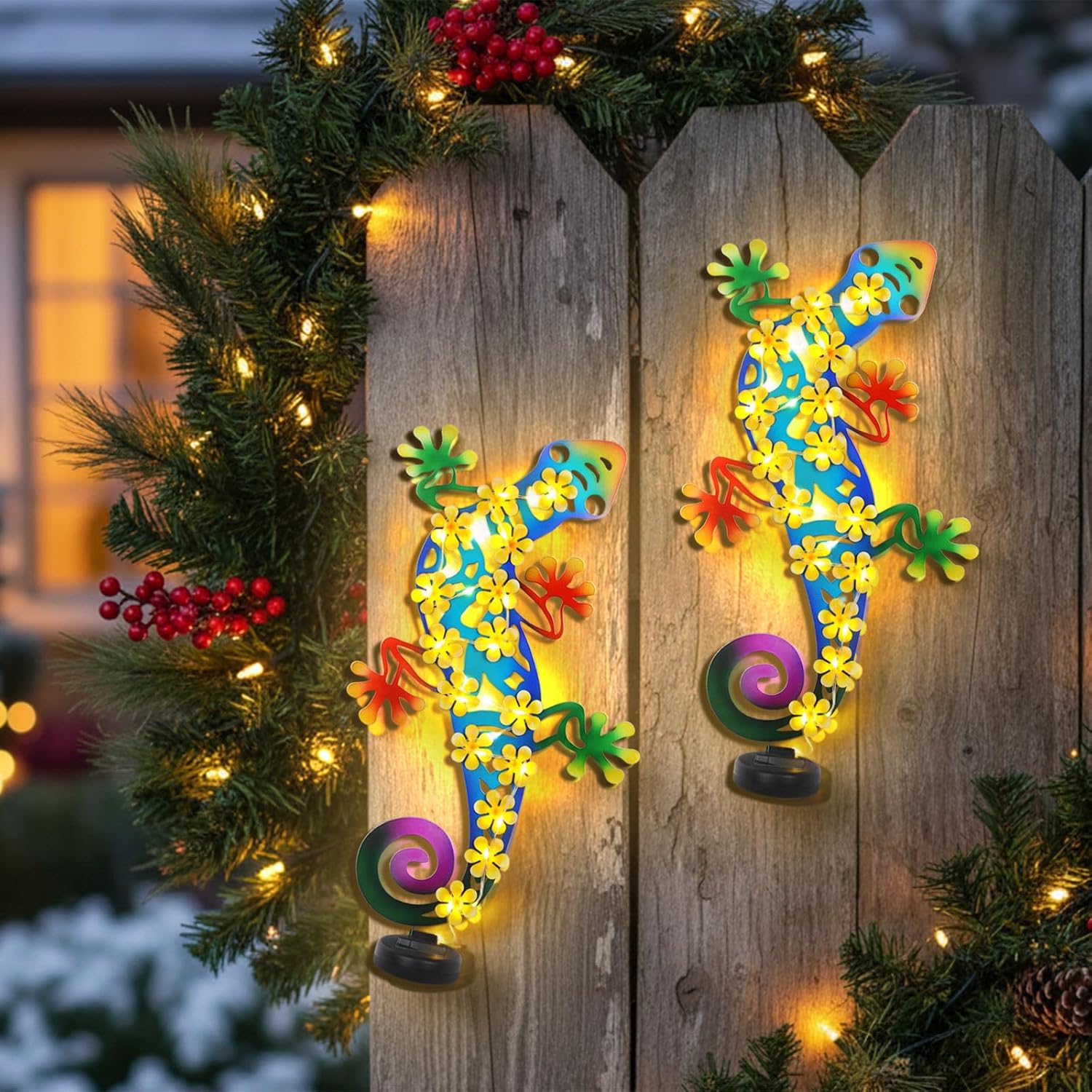 2 Pack Metal Lizards Outdoor Decor Metal Gecko Wall Decoration with 30 Led Solar Lights- 17.7" Fence Wall Art, Gift for Mom Grandma Women Birthday Gardening,Geico Lizard for Garden Patio Porch Yard