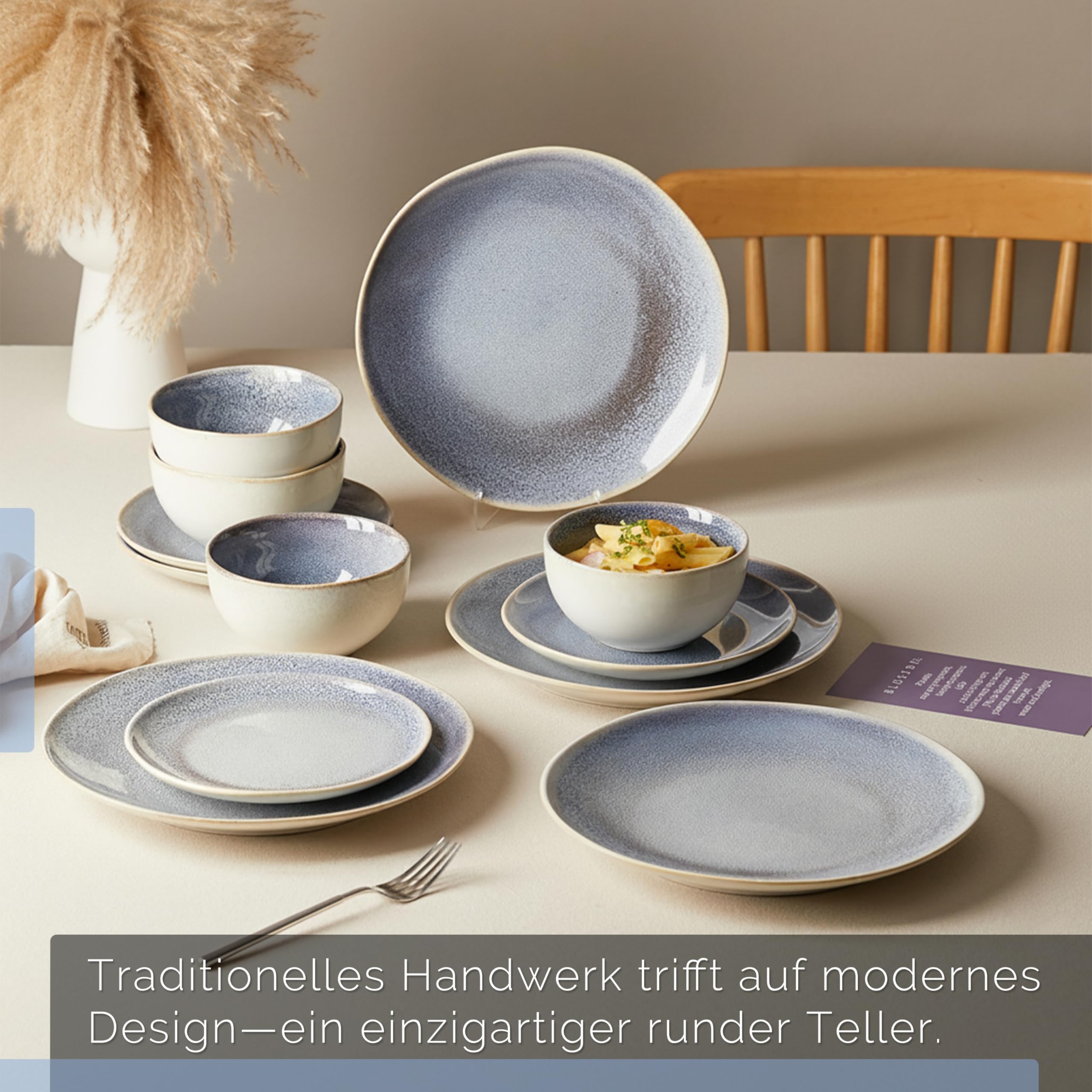 Jiwoo Geschirrset 16 tlg Tafelservice für 4 Personen aus Bone China | Mit Tellern, Suppentellern & Schüsseln – handgefertigte Reaktivglasur, Bone China, spülmaschinen- & mikrowellengeeignet