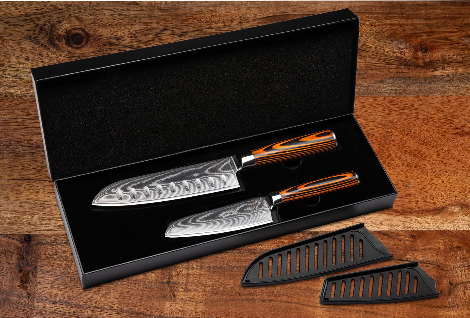 Wolfblood 2er Santoku Damastmesser Set (30cm und 24cm) TÜV geprüfter 62 HRC Damaststahl aus 67 Lagen I Damast Küchenmesser Set mit Santokumesser Holzgriff Geschenkbox & Klingenschutz