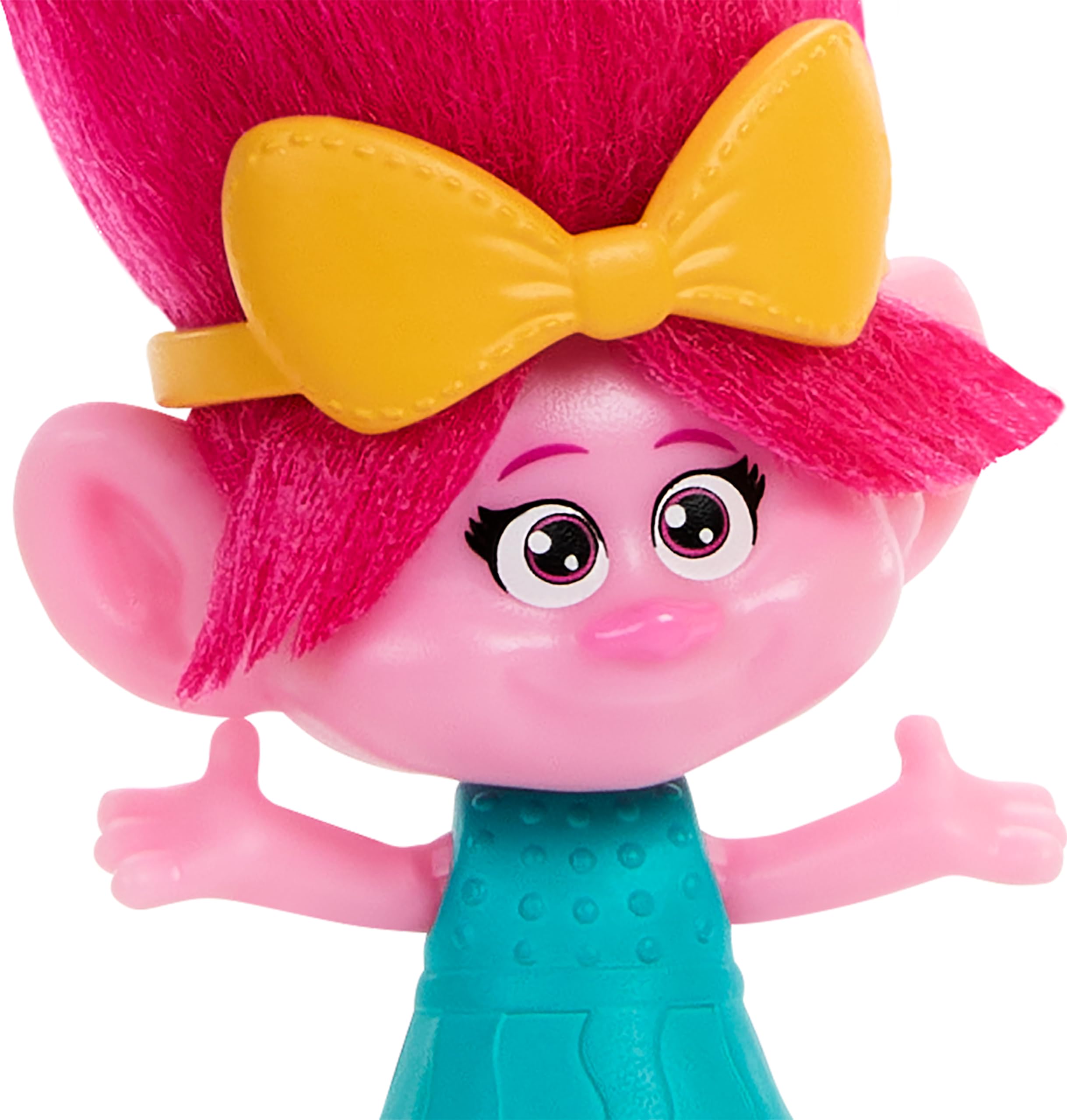 Mattel DreamWorks - Bambola Trolls Fun Fair Surprise, regina papavero con vestito rimovibile e capelli rosa peluche, giocattoli ispirati alla serie YouTube