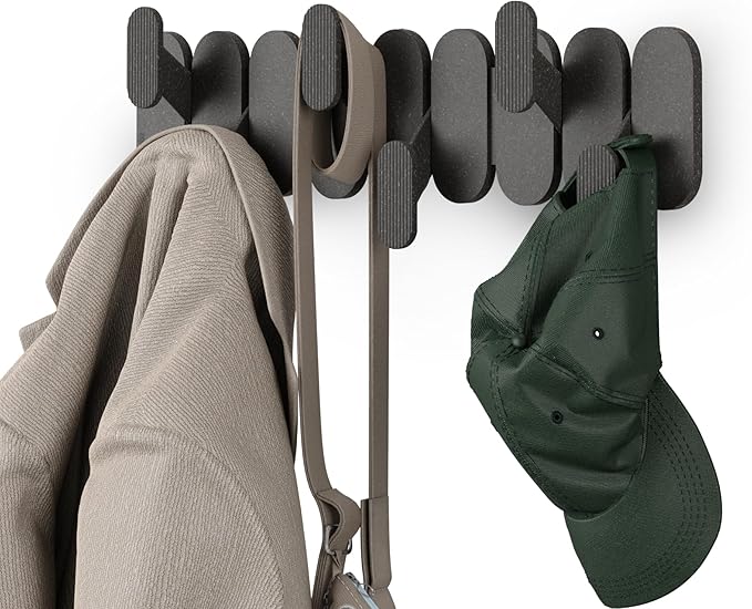 Umbra Tempo Garderobenleiste mit 6 Haken â€“ Wandgarderobe für Jacken, Mäntel, Handtücher u.v.m. â€“ Modernes Design aus recyceltem ABS und Holzfaser, Schwarz