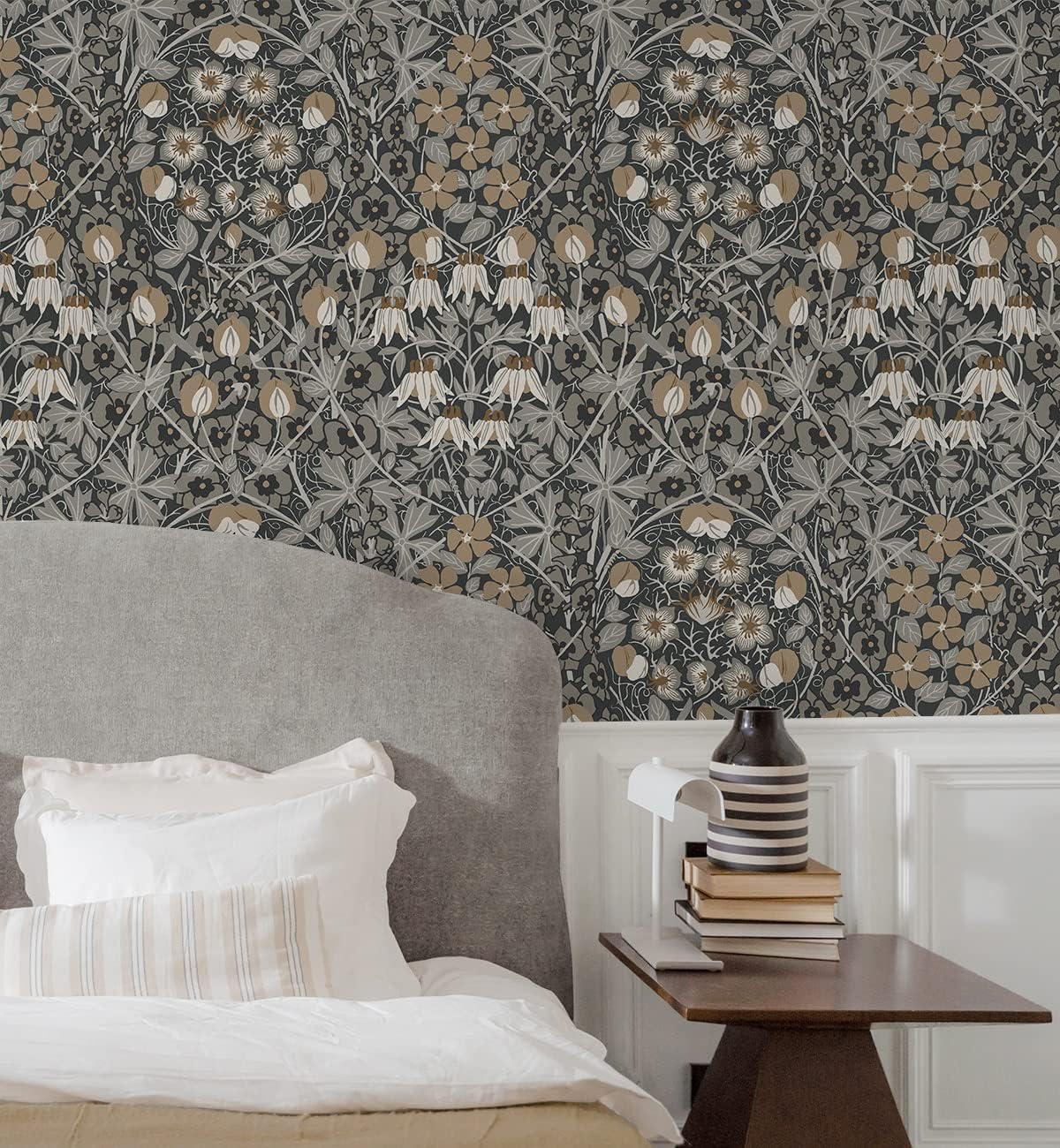Seabrook Designs Tulip Garden Vintage Wallpaper, Dark Gray, 20.5 in. W x 33 ft. L, Straight Match, 56 sq. ft.