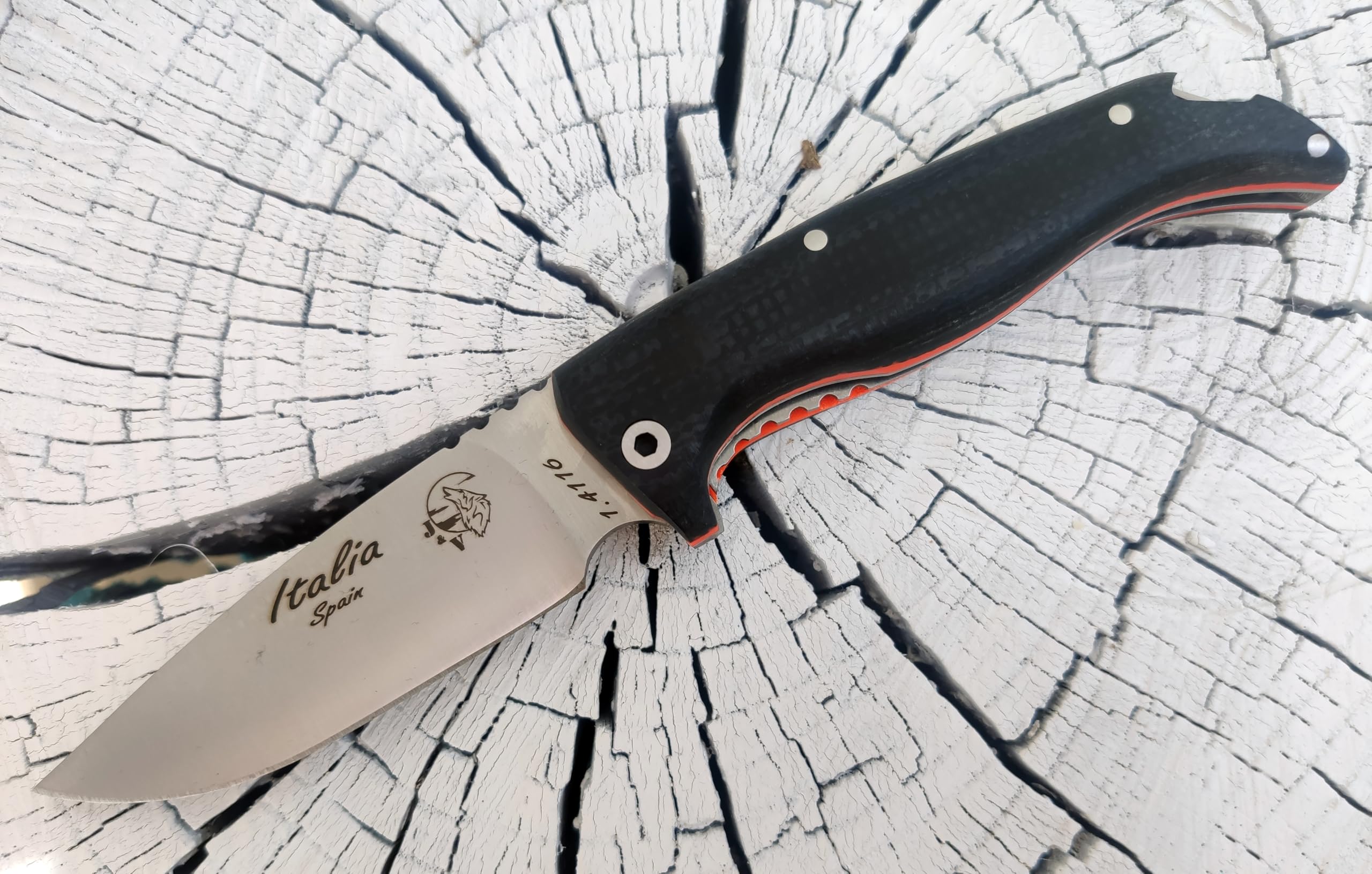 J&V Coltello pieghevole ITALIA - Coltello da Bushcraft Sopravvivenza Caccia Pesca Outdoor Campeggio, Lama in Acciaio Inox 8,5 cm, Guaina, Handmade in Spain