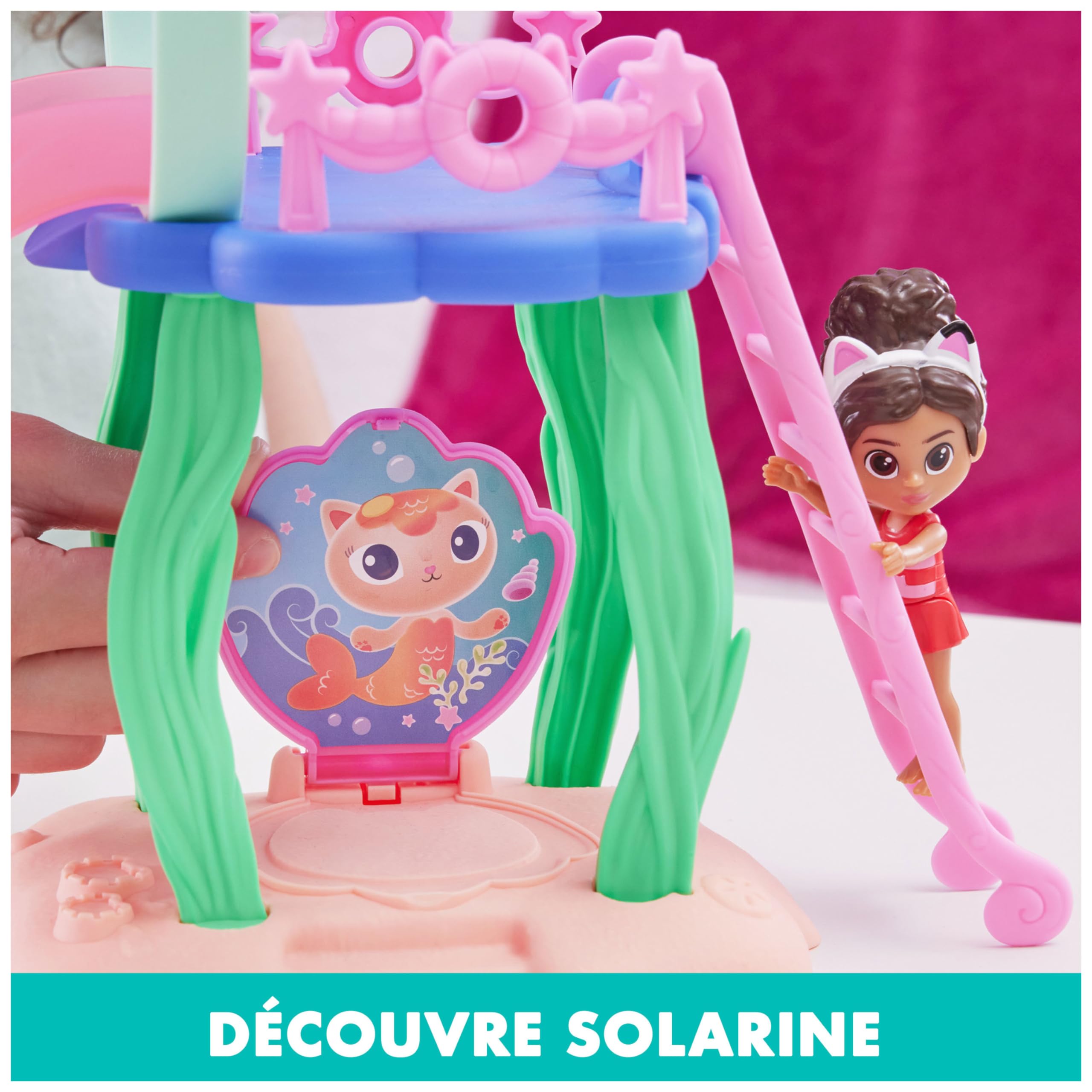 Gabby et la Maison Magique - Gabby Dollhouse - Piscine - 2 Figurines Et Accessoires - Queues de Sirène Qui Changent de Couleur - Dessin Animé Jouet Maison De Poupée - Jouet Enfant 3 Ans Et +