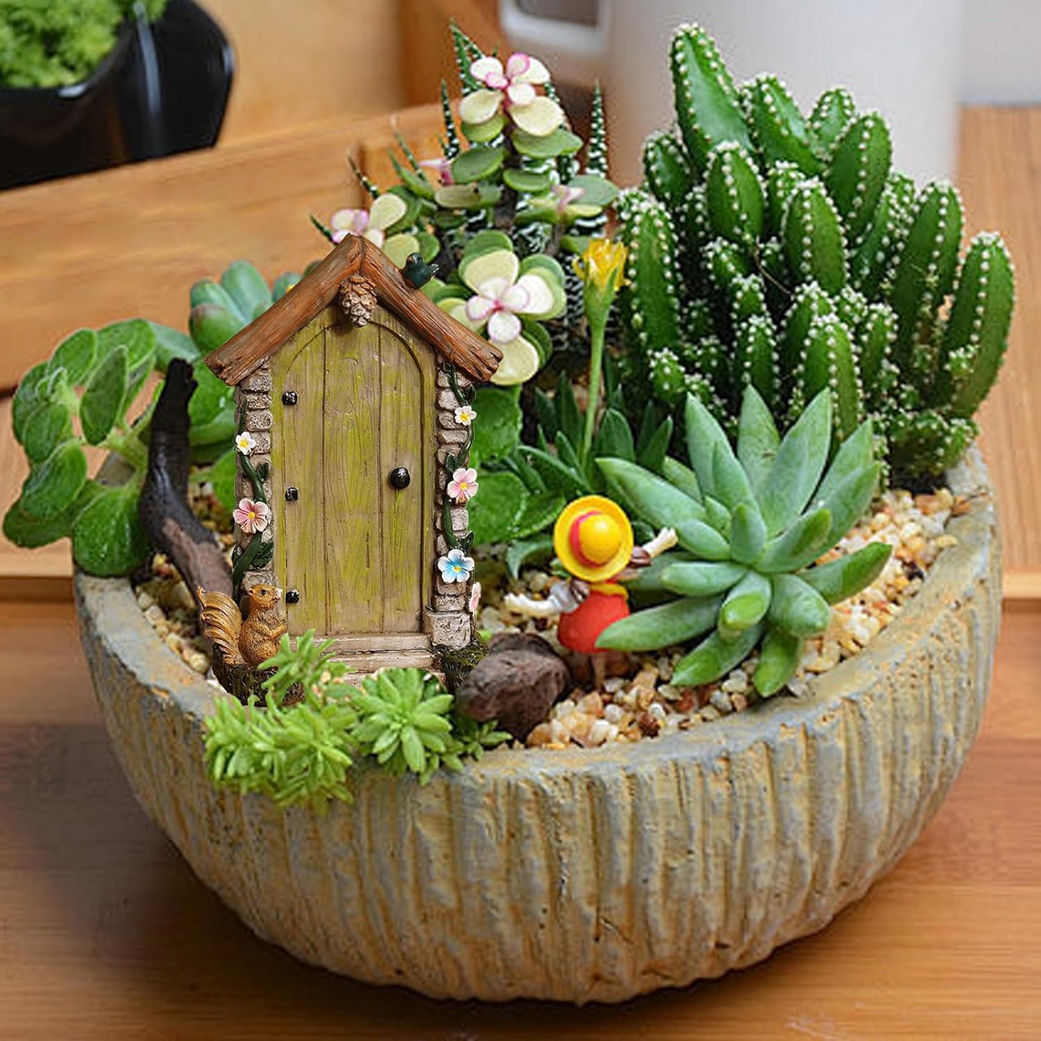 Fairy Door for Trees Outdoor - Garden Accessories, Miniature Decor, Magic Enchanted Tree Stump Resin Wall Hanging Gifts