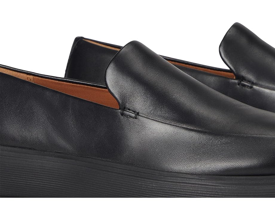 FitFlop Iq-comff Leather Loafers - Right View