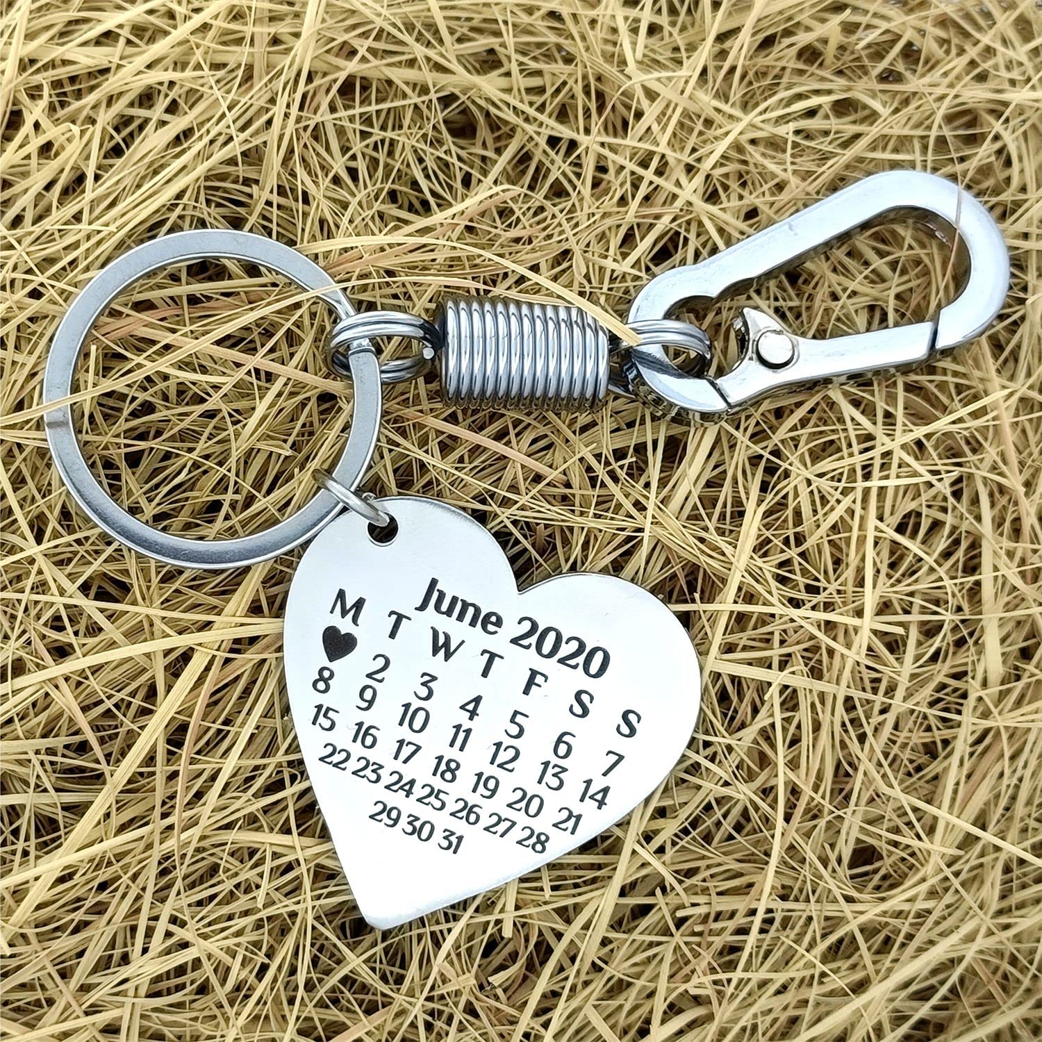 SUHAAVANA Customize Gift Personalized Calendar Key Chain with Memorial Date and Name on Matt finish Steel Metal for occasion Anniversary Loved one Birthday Valentine Day (Heart Shape 38x38MM) 1