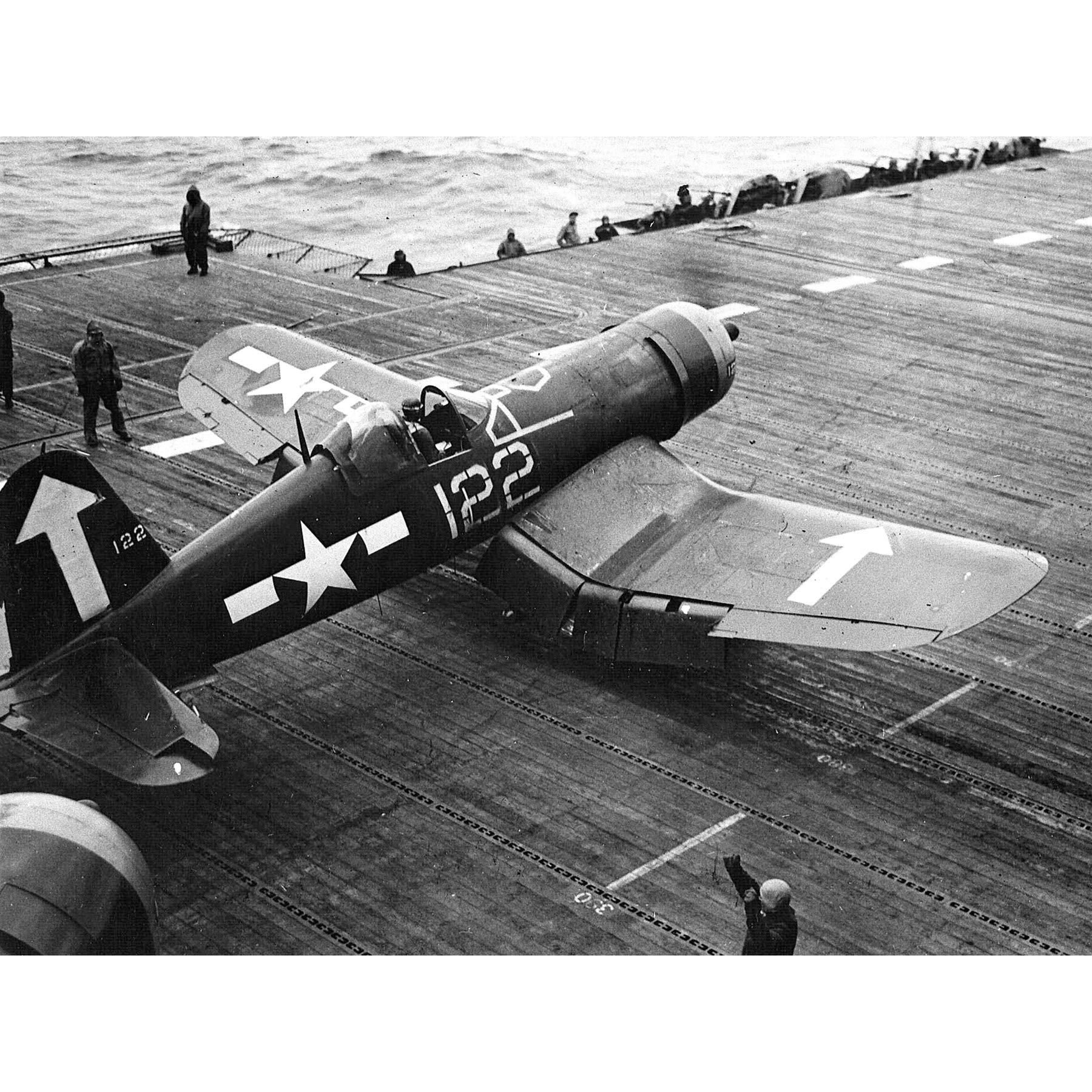 War WWII USA F4U-1D Corsair USS Bunker Hill 1945 Photo Premium Wall Art Canvas Print 18X24 Inch