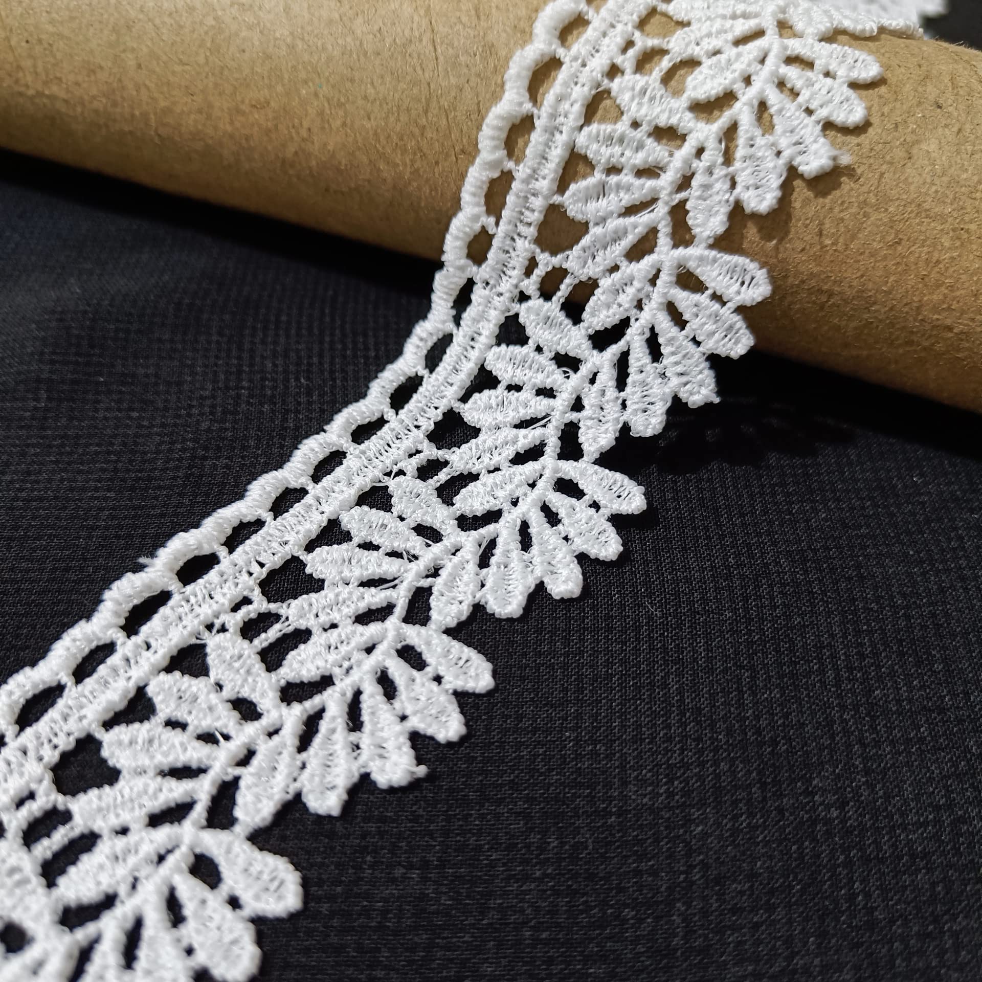 Emrish 9Mtr White Leaf Design Laces and Border Material (Width 4cm) Suitable for Trims,Borders,Embroidery Lace,Applique,Fabric Lace,Sewing Ribbons