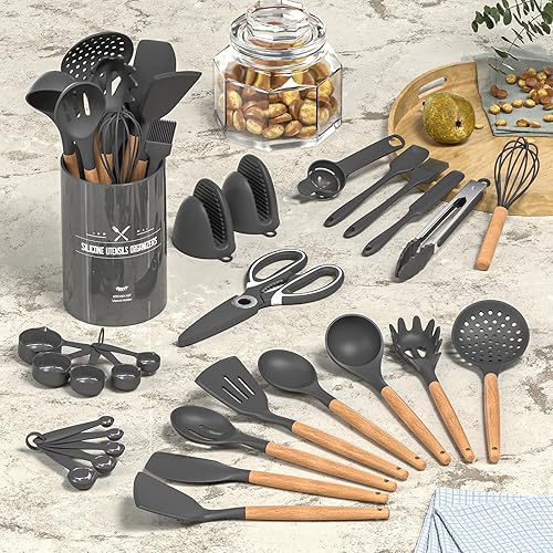 Miniatura 10 de AIKKIL - Juego de utensilios de cocina de silicona, juego de 28 utensilios de cocina blancos con asas de madera, pinzas, espátula, servidor de