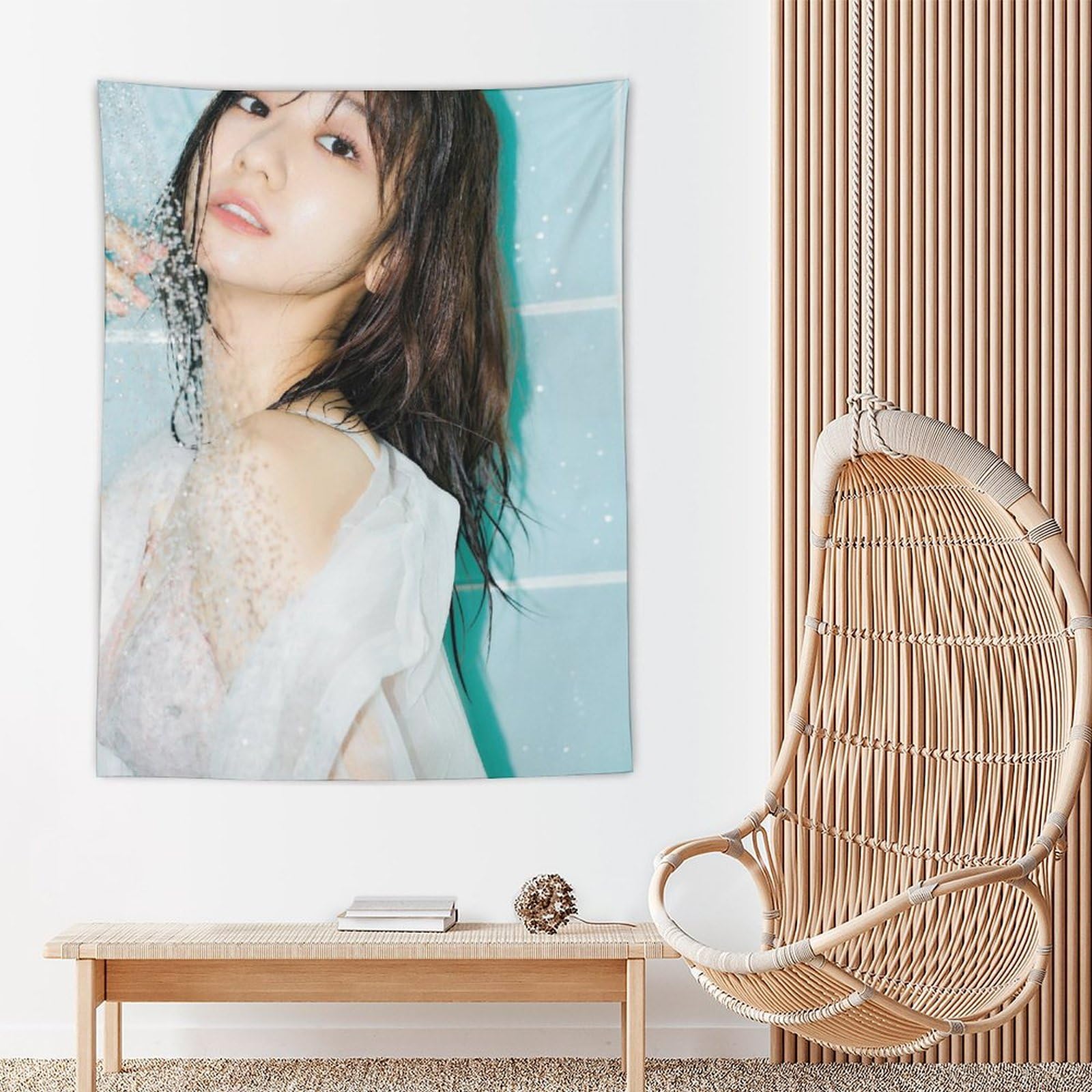 Amazon.co.jp: AKB48柏木由紀タペストリー (18) タペストリー バス