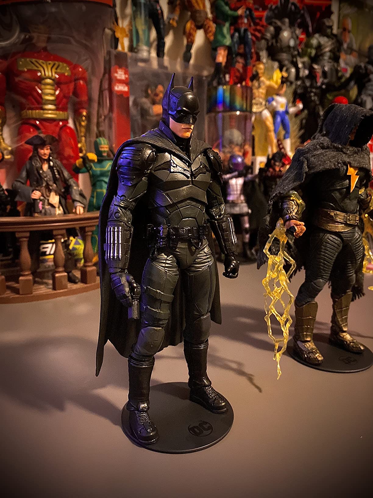 4/mo Finance DC Batman The Batman (Movie) 7" Action Figure with