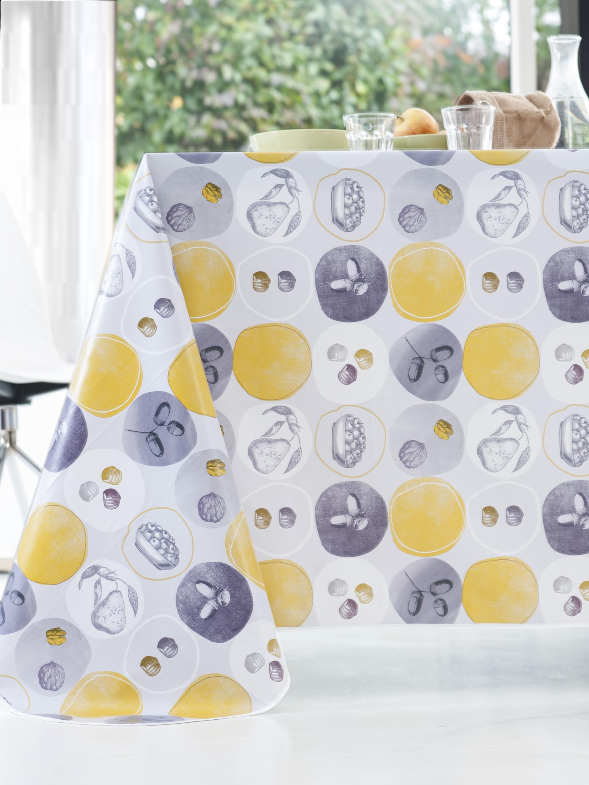 CALITEX Peanut Oilcloth Bias Finish Round 140 cm