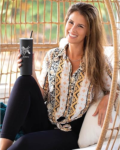 Miniatura 3 de Vaso de peluquería personalizado  Vaso de 20 onzas con tapa y popote  Acero inoxidable  Grabado con láser  Regalo de peluquería  Regalo de