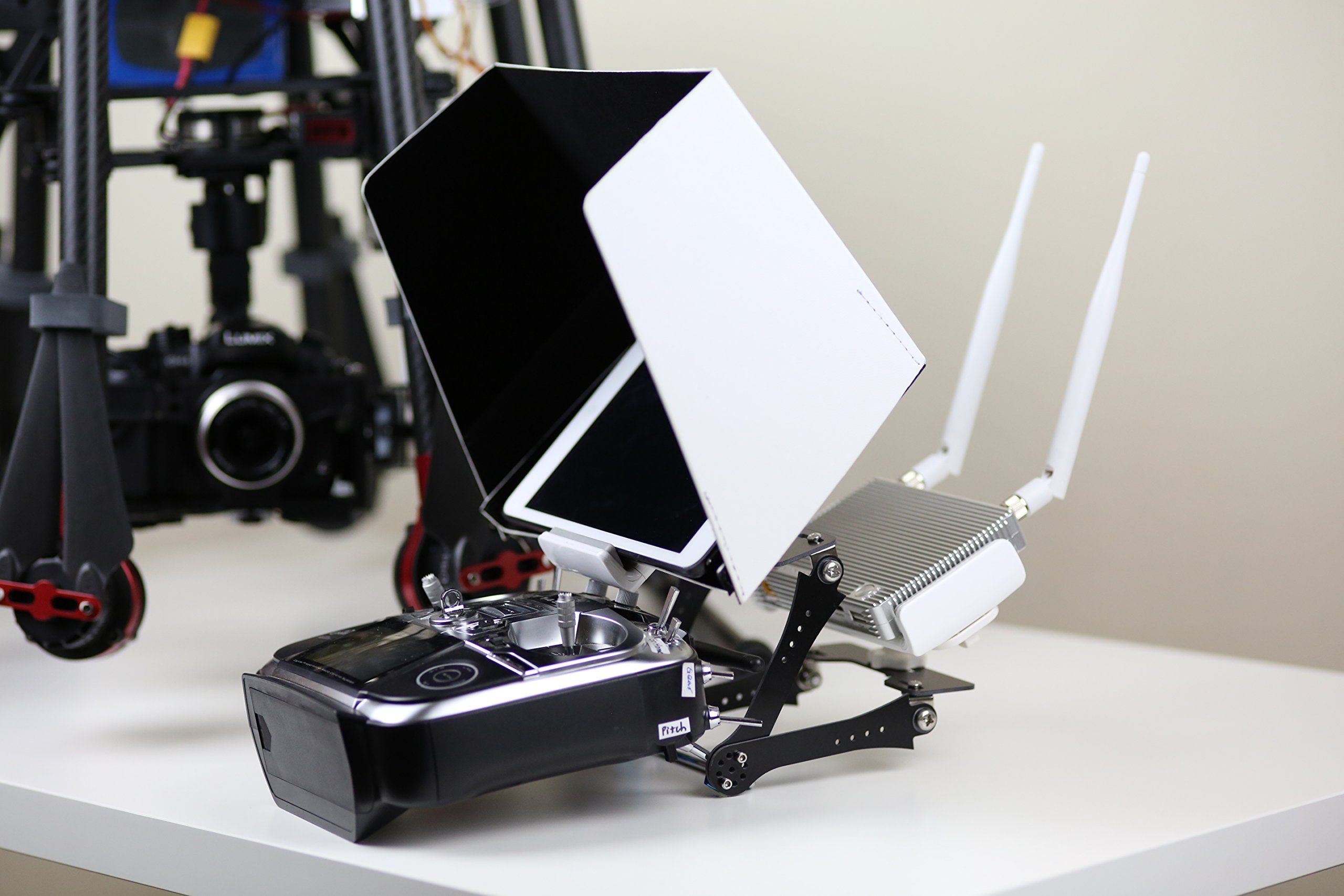 Summitlink Dji Lightbridge Mounting System White Sunshade For