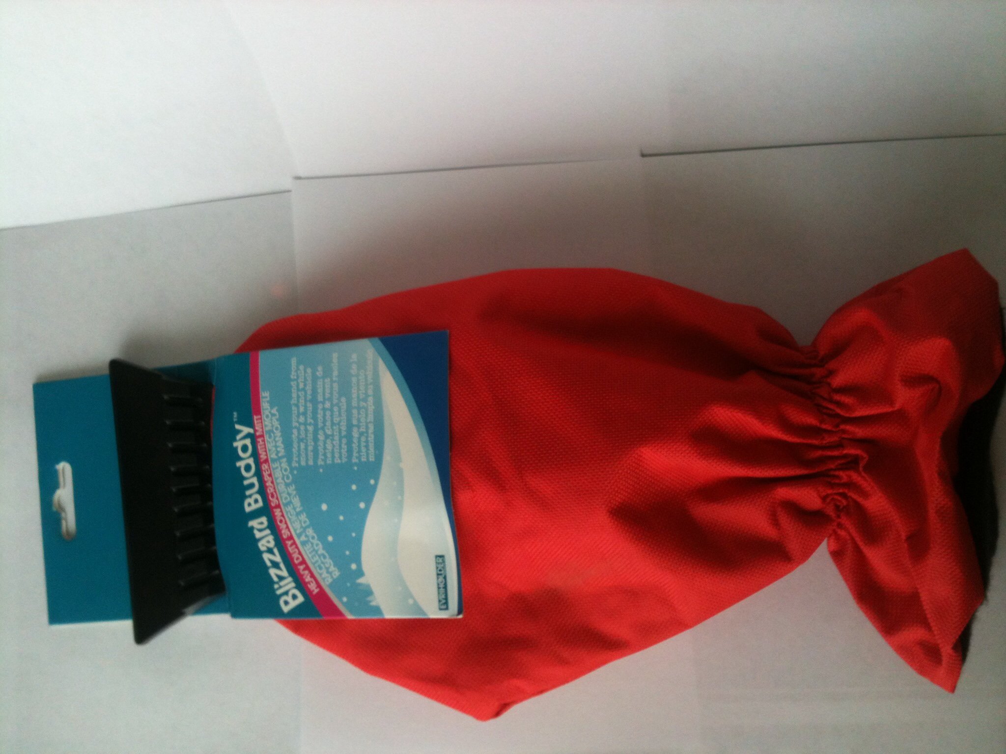 Blizzard Buddy Snow Glove with built in scrapper