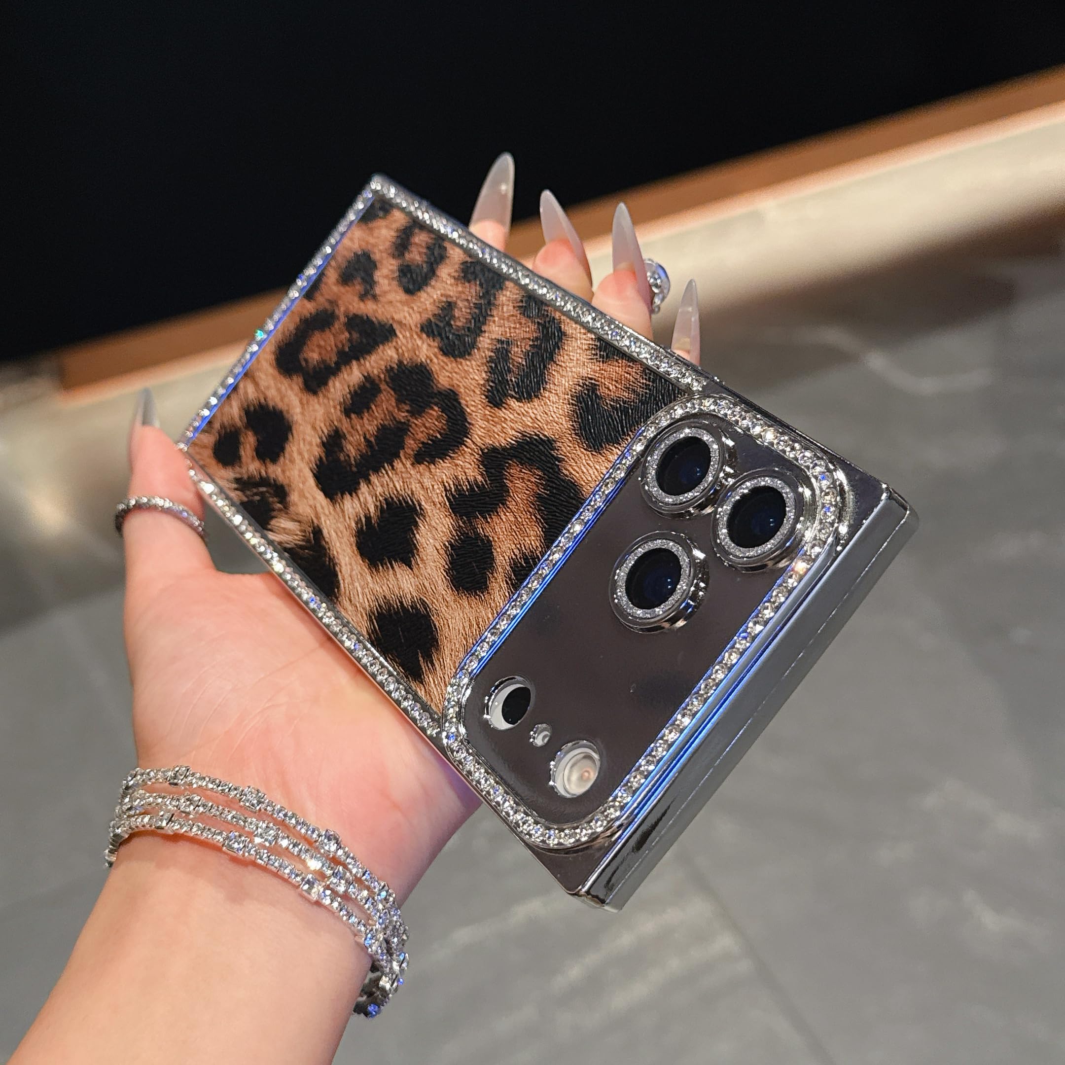 Coque rectangulaire iPhone 17 Pro Max strass de luxe antichoc LUVI - 6