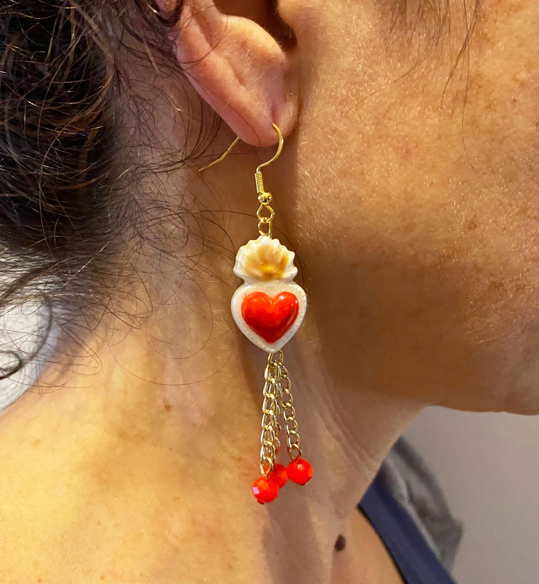 Pendientes de cerámica pintados a mano CORAZÓN SAGRADO EN CERÁMICA - Pendientes de mujer, Joyas pintadas a mano, Gancho de plata, Made in Italy, Elaboración artesanal