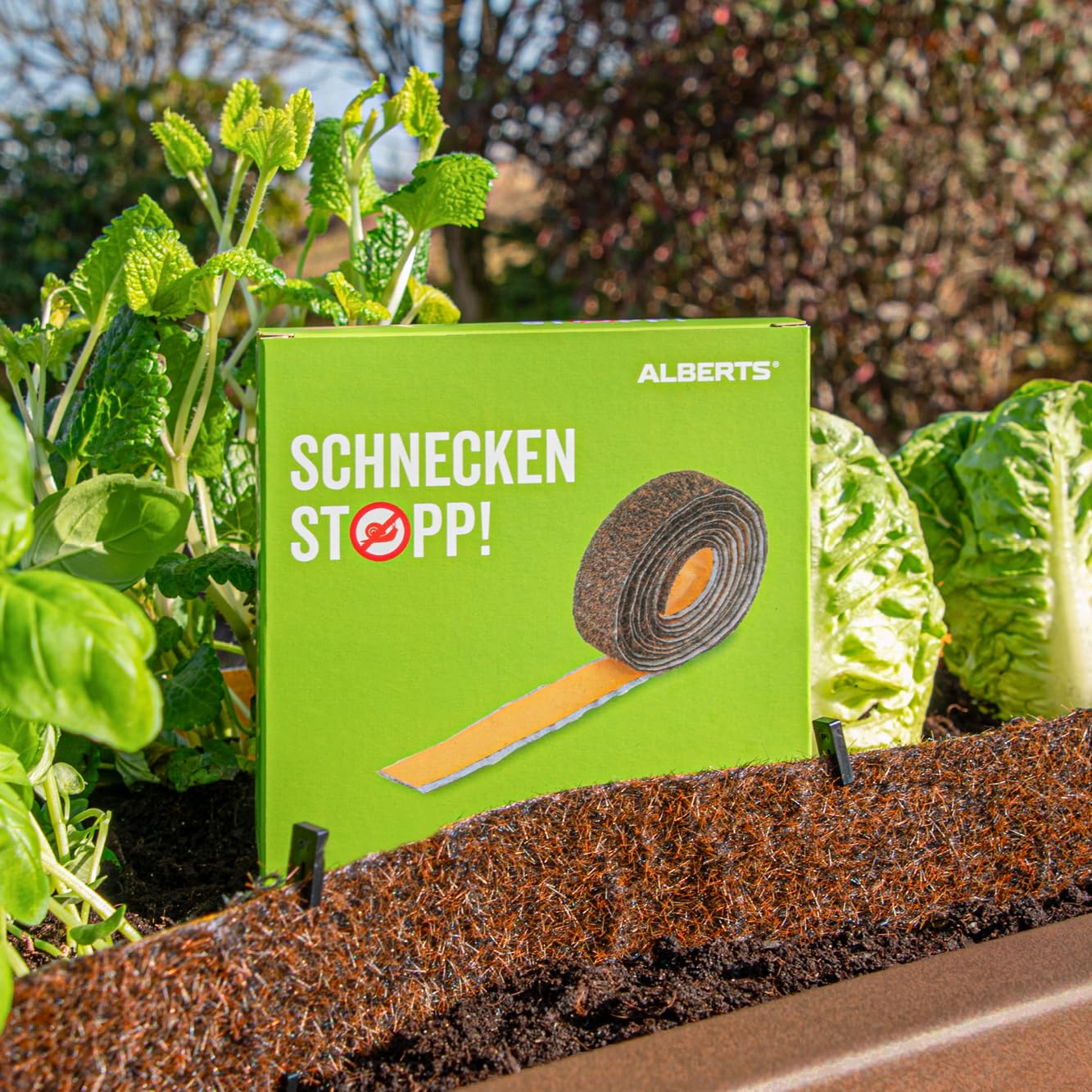 Alberts Schneckenzaun mit Erdspießen | schwarz | 6000mm x 40mm | Schneckenstopp | Schneckenabwehr für Topfpflanzen und Hochbeete | Schneckenschutz | Schneckenstopp Rasenkante
