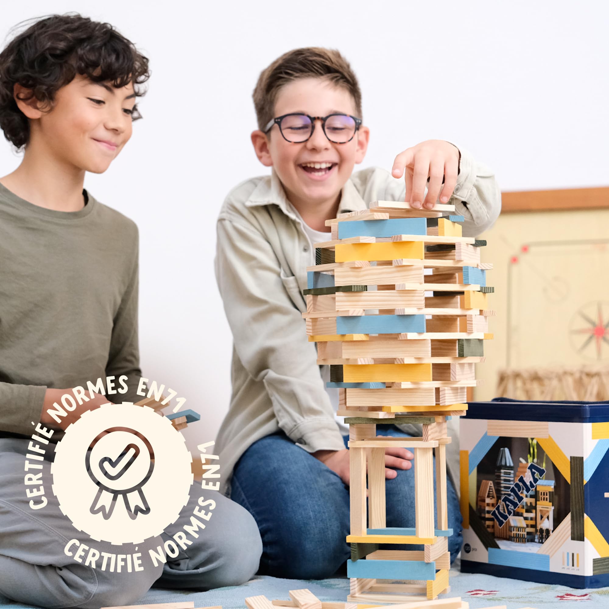 KAPLA - Jeu de Construction avec 120 planchettes en Bois colorés (Nature, Bleu Clair, Jaune, Vert), Jeux et Jouet en Bois, dès 2 Ans