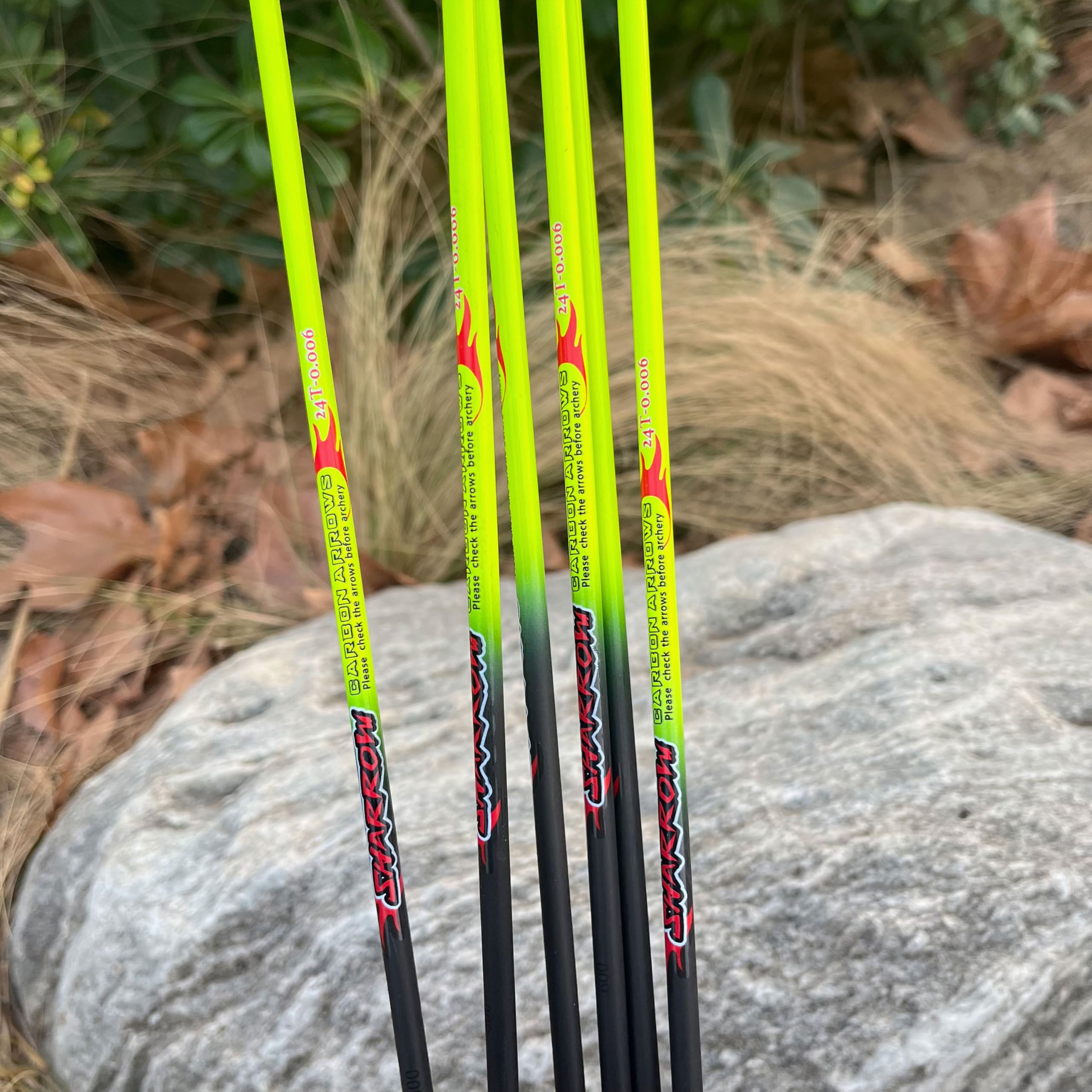 32-Zoll-Pfeile aus reinem Carbon für die Jagd, Genauigkeit ID 4,2 mm, Spine 400/500/600/700/800/900/1000 für das Training mit Compound-/Recurvebögen (6 Stück, 2 Braun 1 Gelb, Spine 1000)
