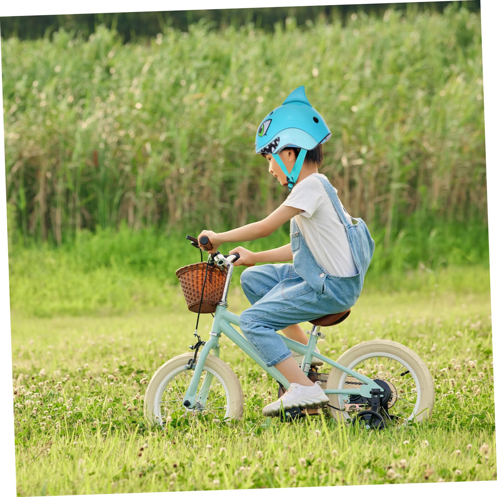 Casco de Bicicleta Niñas Ajustable Diseño de Tiburón 3D, Tamaño S 50-54cm, Material Plástico, Ventilación Aire y Protección contra Impactos para Ciclismo y Patinaje