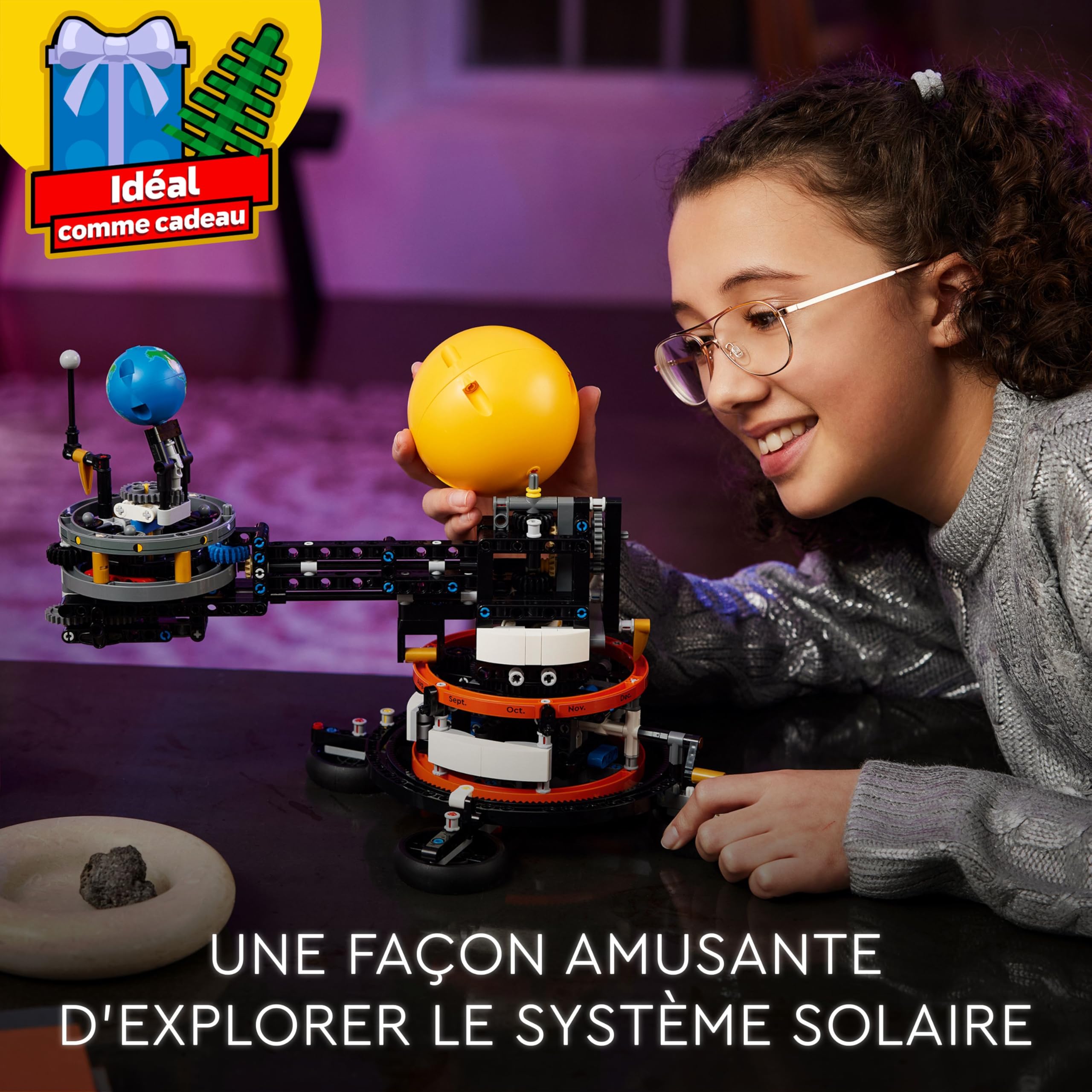 LEGO Technic La Planète Terre et la Lune en Orbite, Jouet de Construction Créatif, Stimule le Jeu en Autonomie, Thème du Système Solaire, Cadeau Intergalactique pour Garçons et Filles Dès 10 Ans 42179