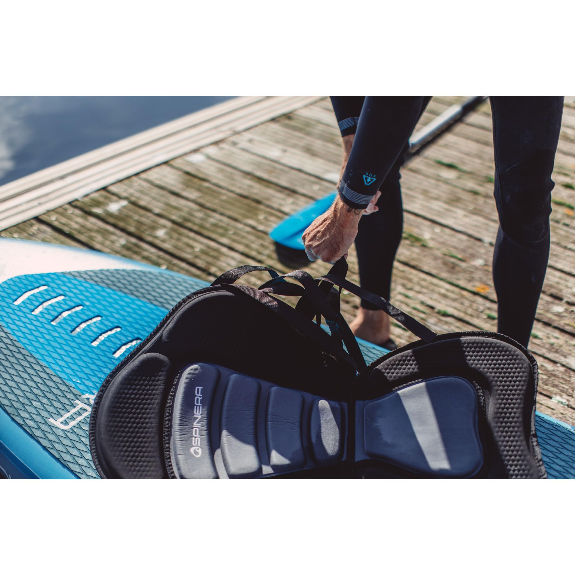 Raised Performance Seat – Super bequemer Hochlehnen-Sitz mit EVA-Schaum für SUP & Kajak, 4 Punkt Befestigung Universal