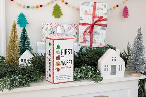 Miniatura 2 de Juego de fiesta de edición navideña un juego de cartas festivo sobre cómo tus amigos y familiares clasifican las cosas para fiestas de elefantes