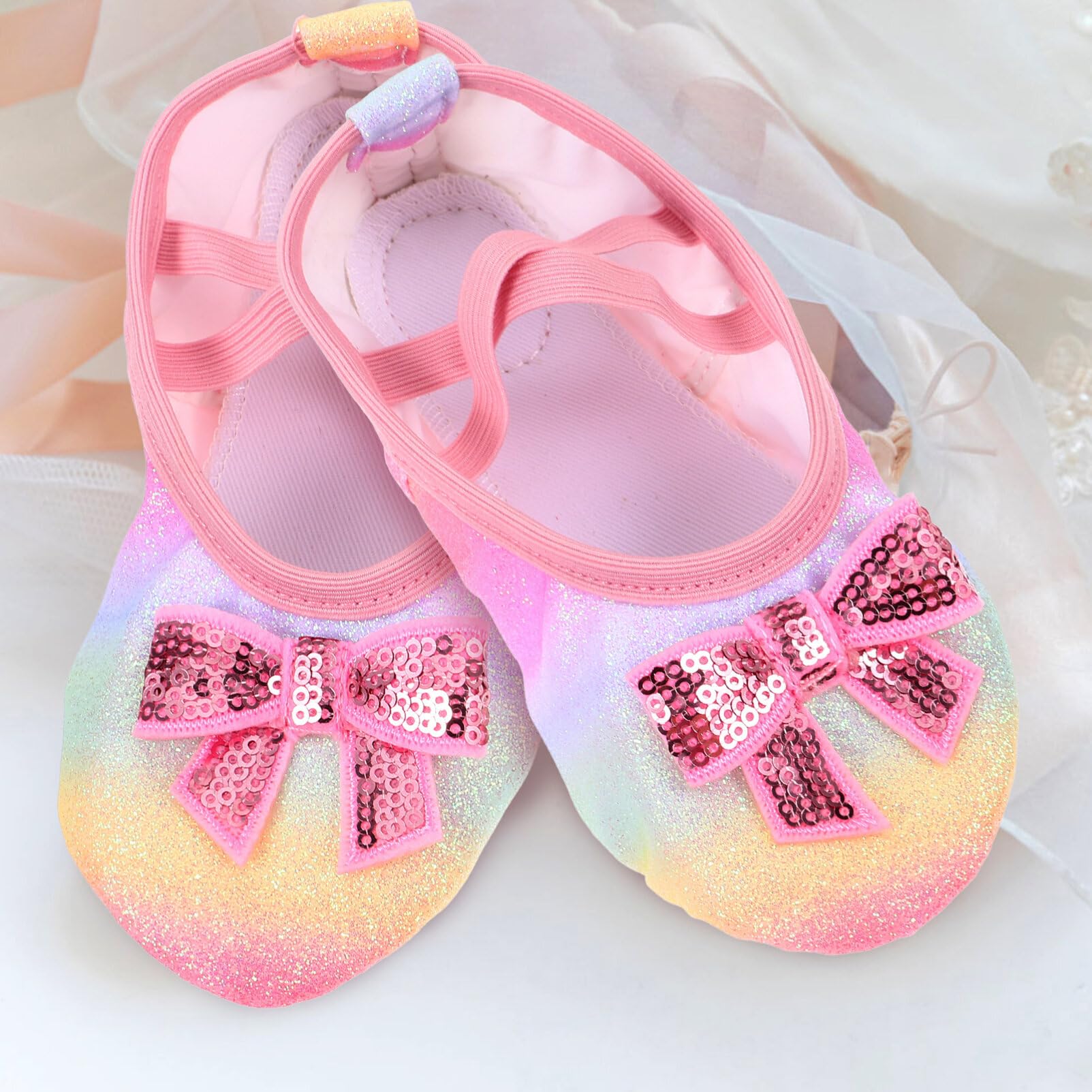 PACKOVE 1pair Girls Ballet Flats Glitter Bow Soft Sole Dance Shoes for Toddlers Comfortable Ballerina Slippers for Indoor Practice Versatile for Ballet Jazz Modern Dance Stylish Non-