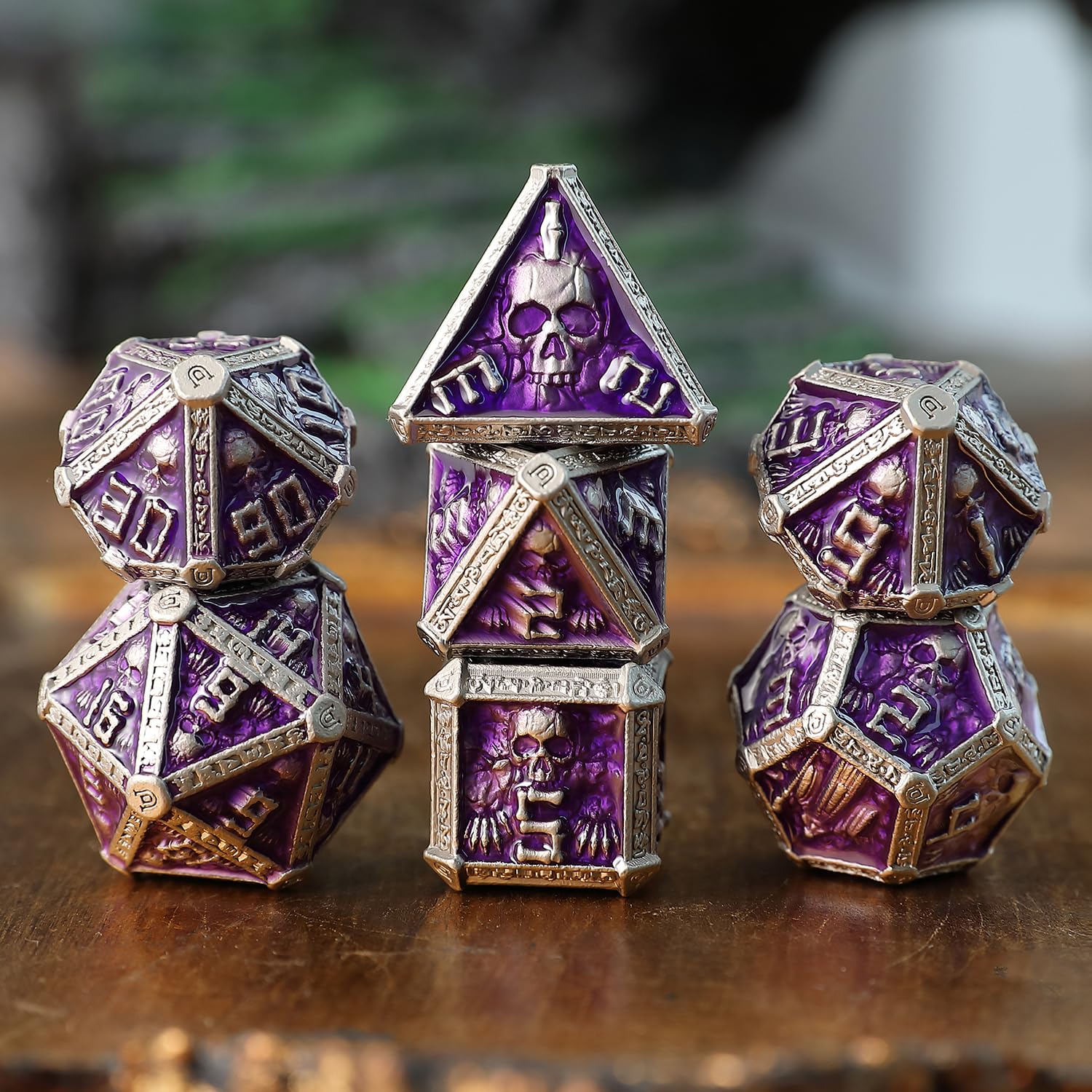 Elifel Metal DND Dice Set 7 PCS Wizard Skull Metallic Heavy Solid D&D Dice Set for Dungeons and Dragon TTRPG Tabletop Role Playing Game
