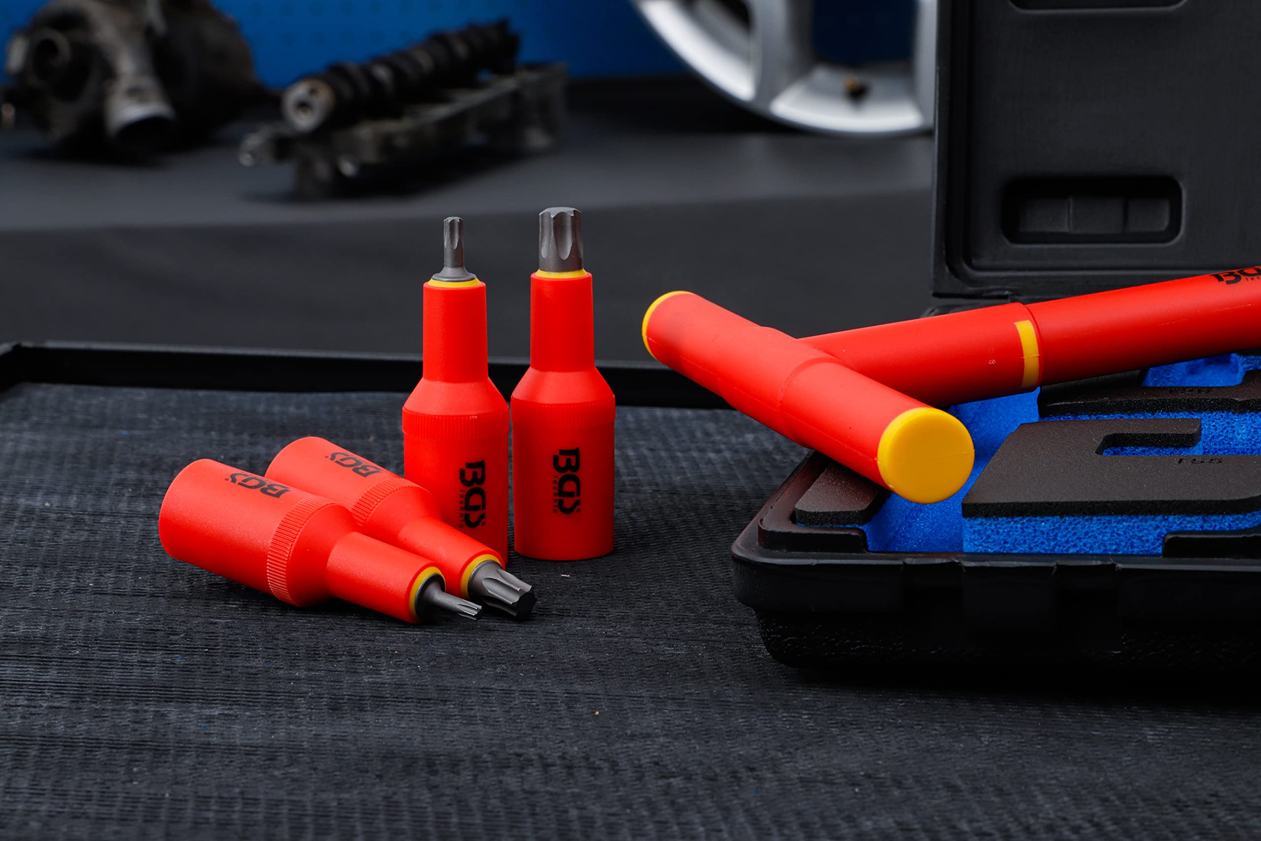 BGS 7131 | Juego de puntas de vaso VDE | entrada 12,5 mm (1/2") | perfil en T (para Torx) T20 - T55 | 10 piezas | Accionamiento cuadrado interior 12,5 mm (1/2") | aislado hasta 1000 V | acero cromo vanadio | mango en T de 205 mm