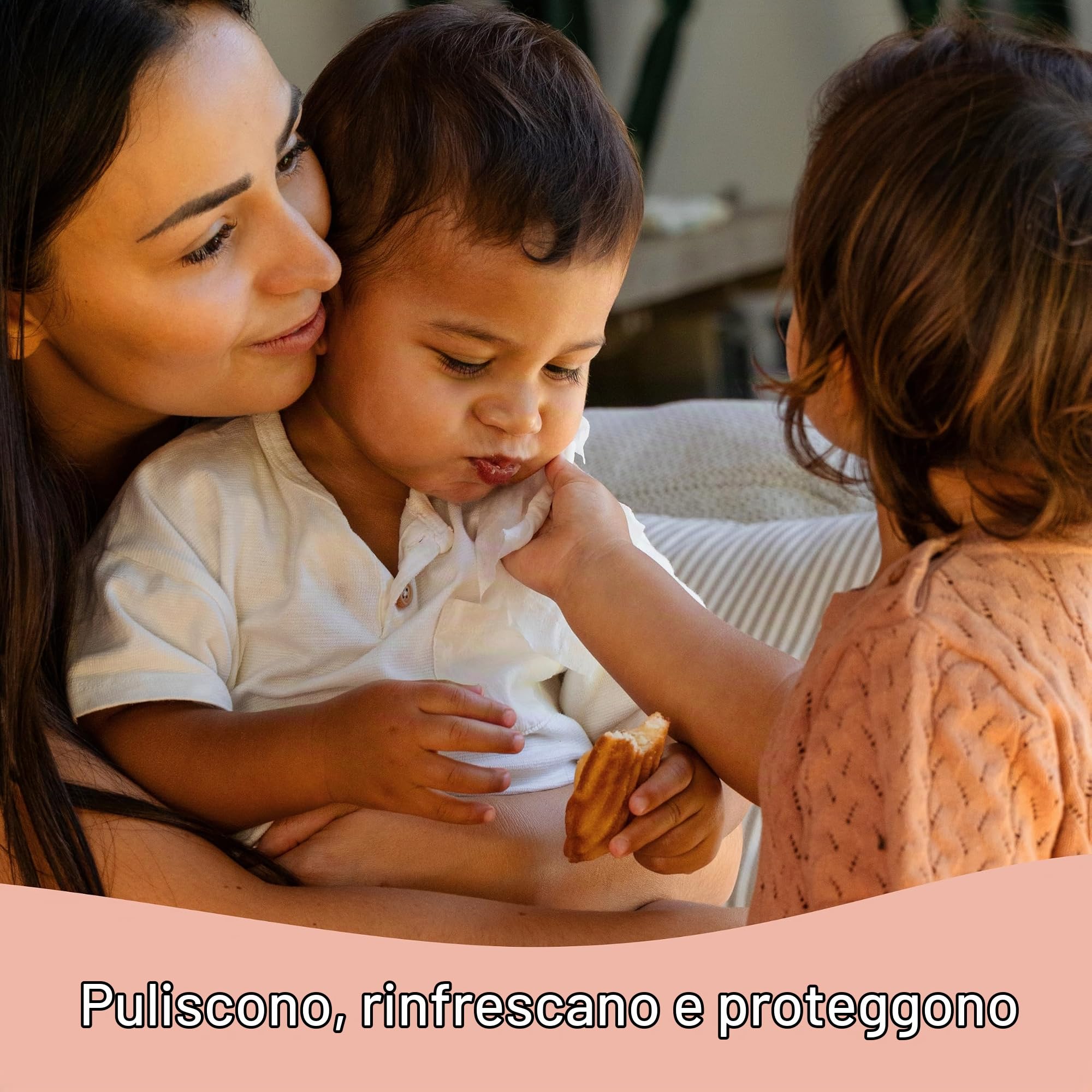 BIOLANE - Confezione da 24 salviette per neonati per viso e mani - 480 salviette detergenti (24 x 20) - Pulisce e protegge - Pelli sensibili - 97% di ingredienti naturali - Made in France