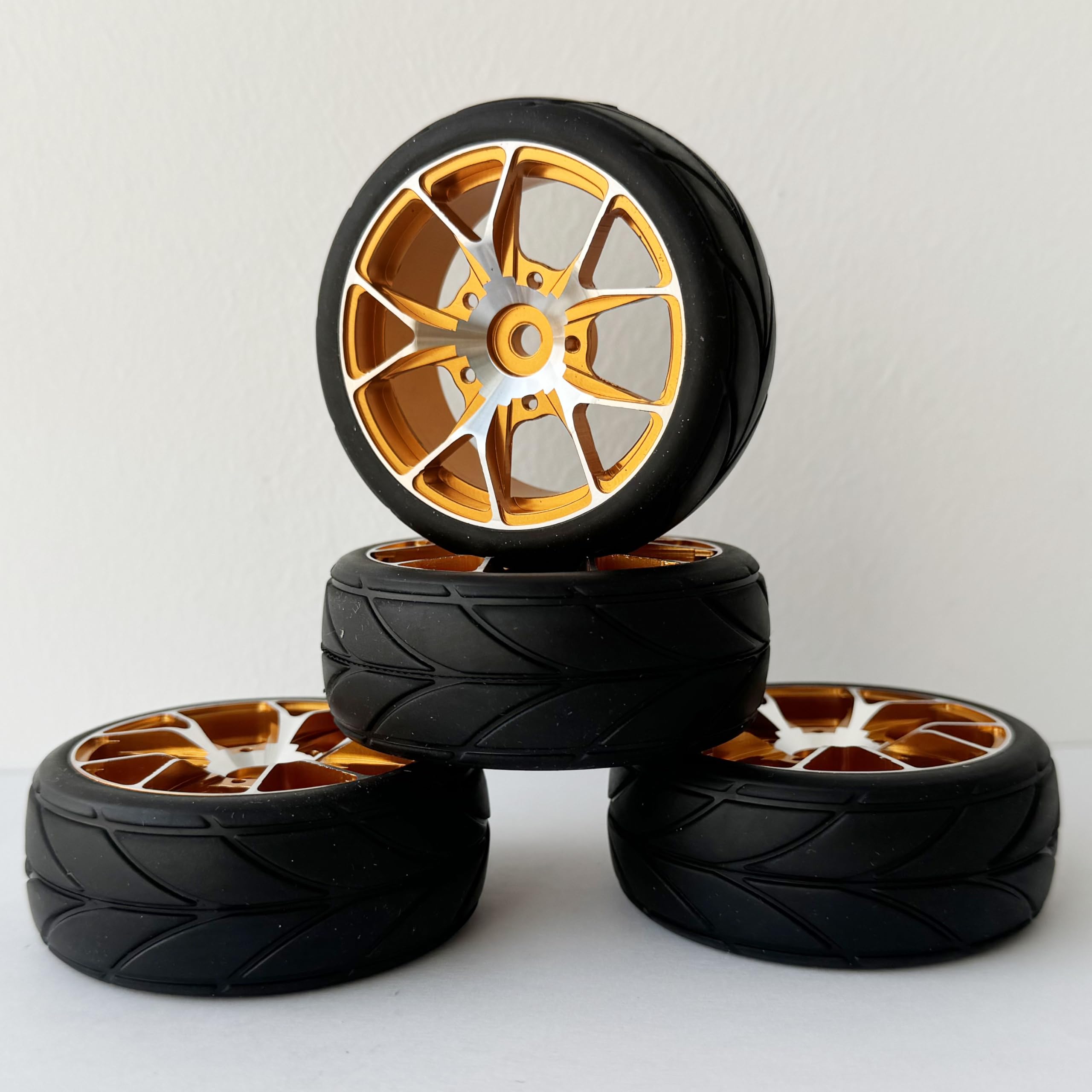 Tamiya 1/10 65mm - 4 Pneus Caoutchouc Pour Voiture Route HSP, HPI, Kyosho, Tamiya Pneus RC 1/10 Kingcoo