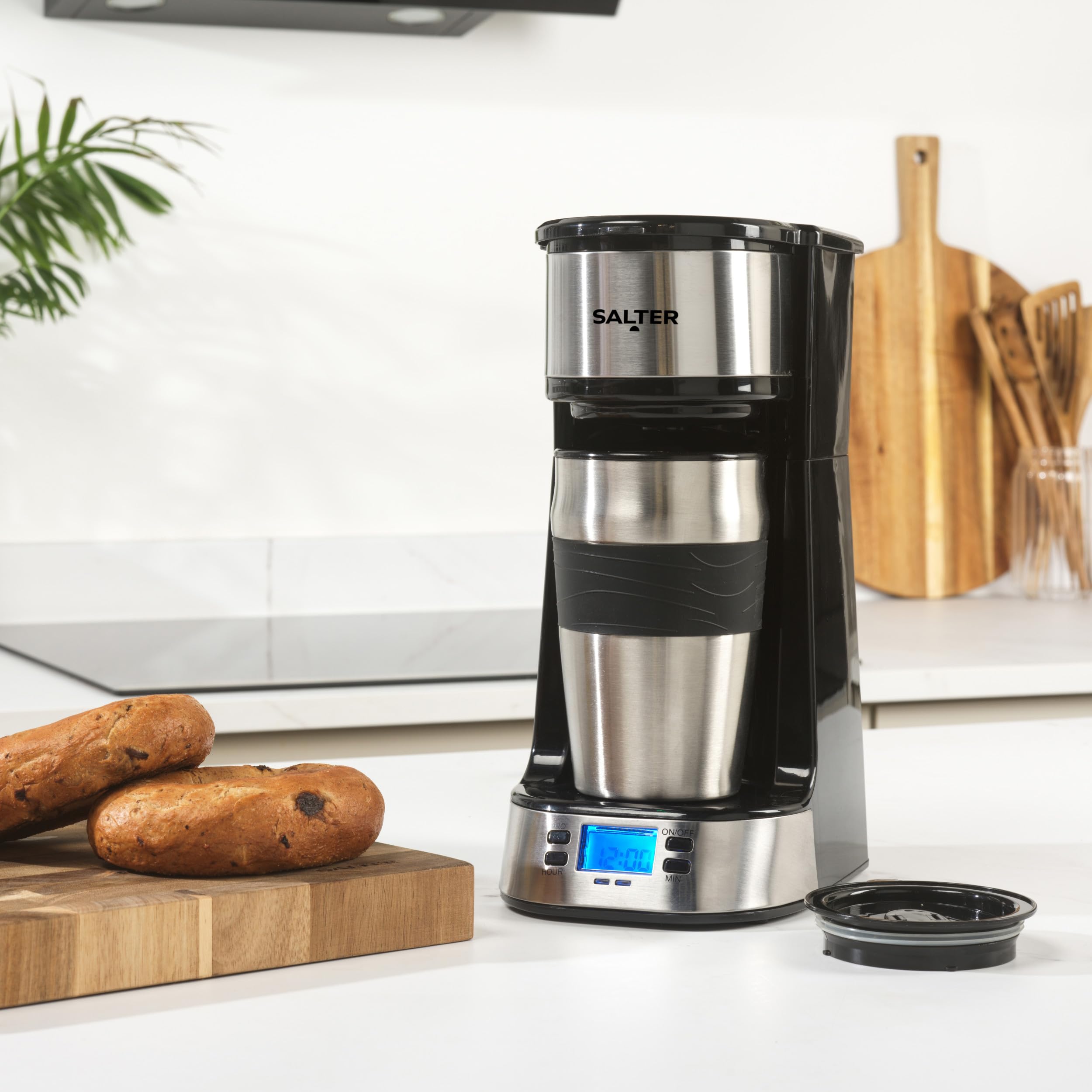 Salter Cafetera de Filtro Digital – Filtro Lavable y Reutilizable, Incluye Taza de Viaje de 420 ml de Acero Inoxidable, Prepara Café en 3-4 Minutos, Compatible con Café Molido o Pads