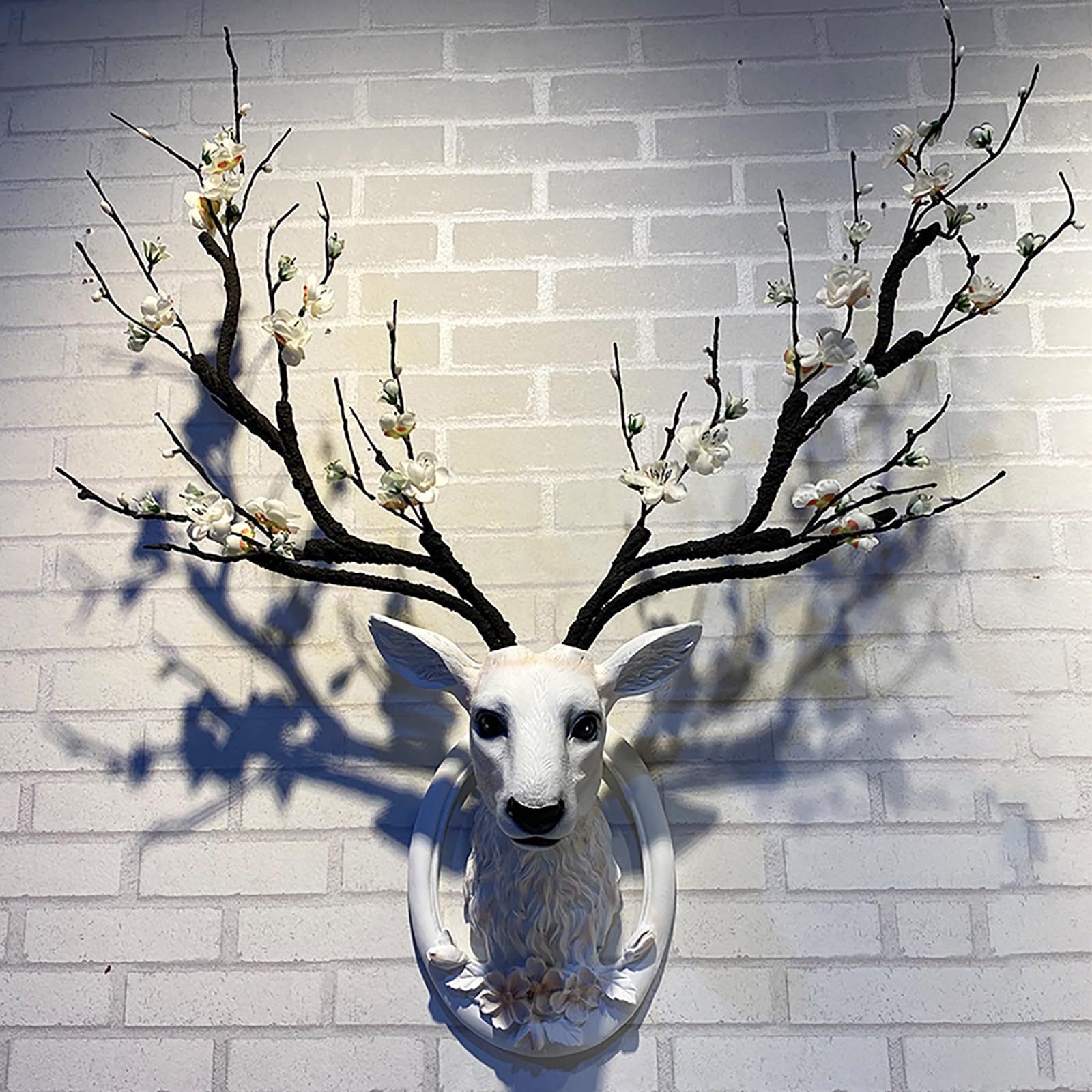 Amazon.co.jp: 鹿の頭 壁掛け 枝角 装飾彫刻 鹿の頭 壁アート