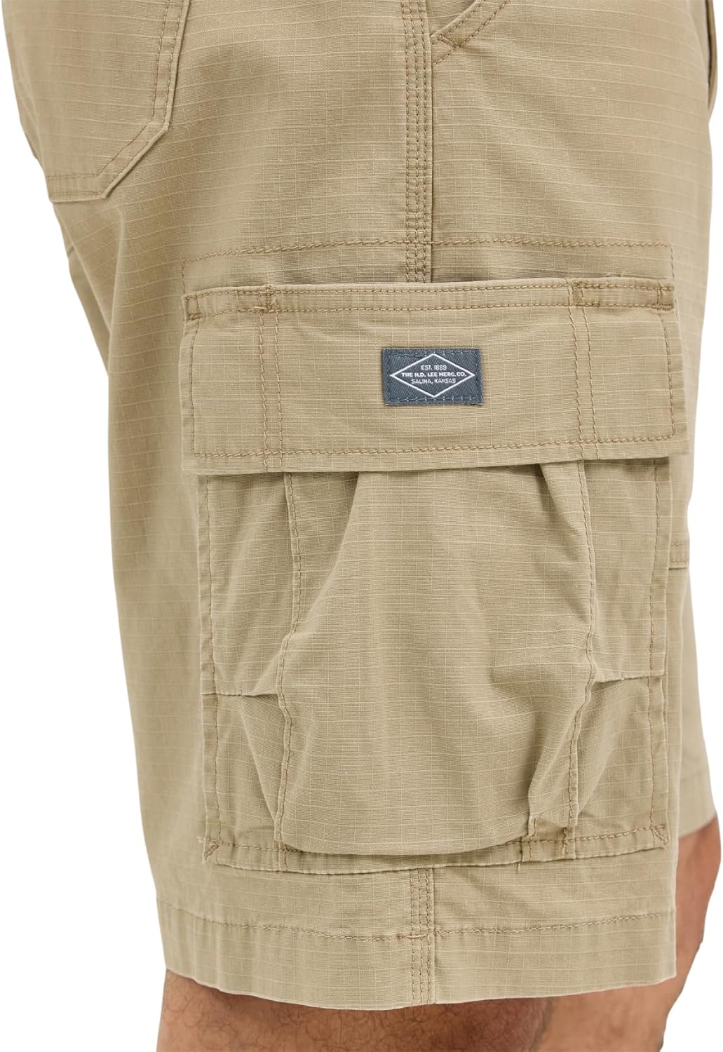 Lee Mens Extreme Motion Carolina Cargo Short - Image 6