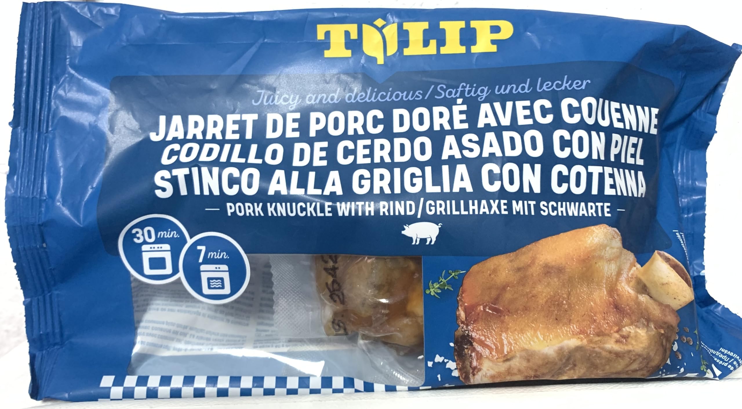 Codillo de Cerdo Asado Con Piel
