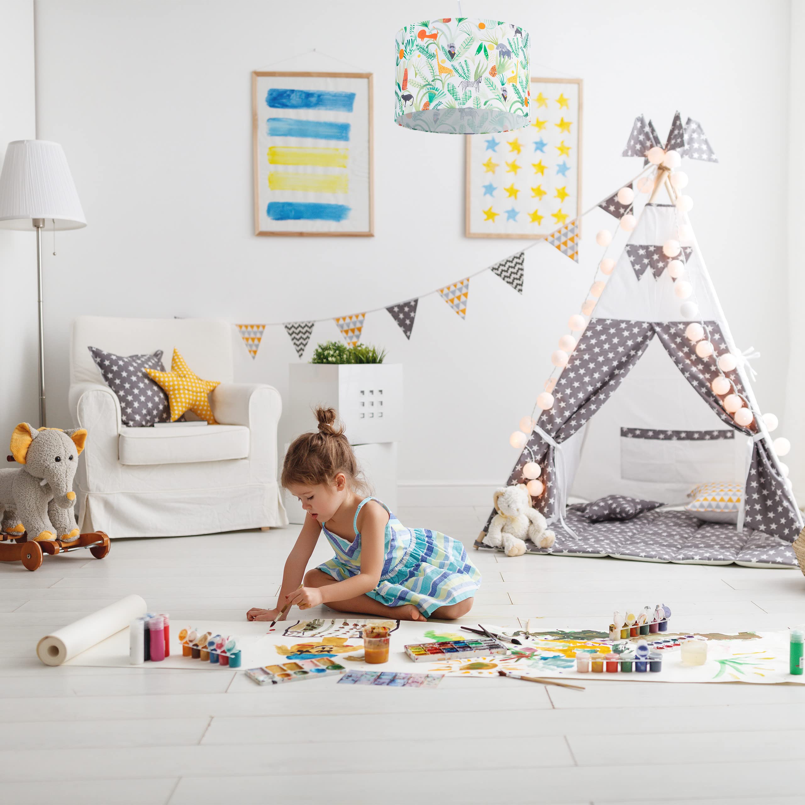 Relaxdays Hängelampe Kinderzimmer, Lampenschirm mit Dschungel-Motiv, HxD: 140x35 cm, E27, Pendelleuchte für Kinder, bunt