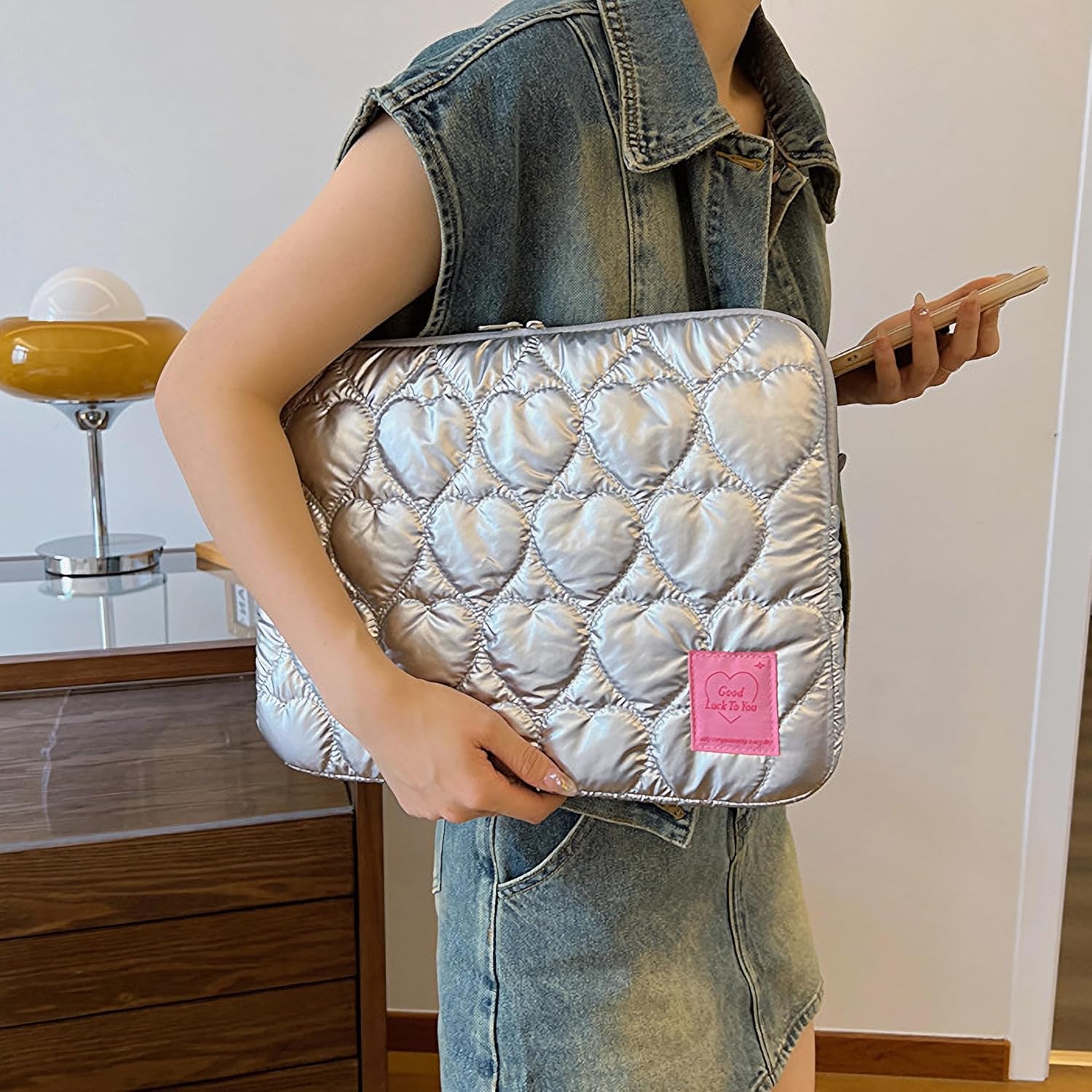 9-11 Inch Tablet Sleeve Case for iPad Pro 11 Air 4 10.2 Tab Protective Bag Cute Heart Quilted Puffy Laptop Pouch Carrying Case