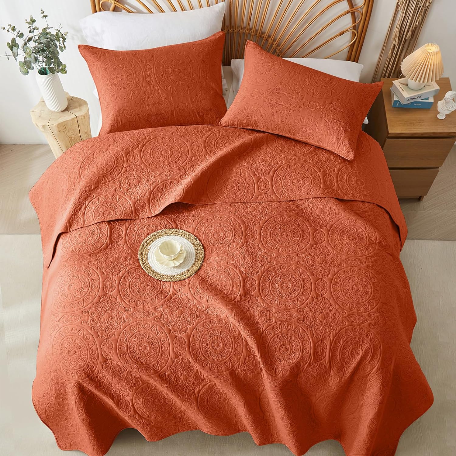 WURUIBO Burnt Orange Quilt Set King/Cal King Size, Embossing Microfiber Bedspreads with Pillow Sham, Ligthweight Breathable Thin Coverlet, Reversible Bedding Set for All Season(1 Quilt,2 Pillow Shams) - Image 8
