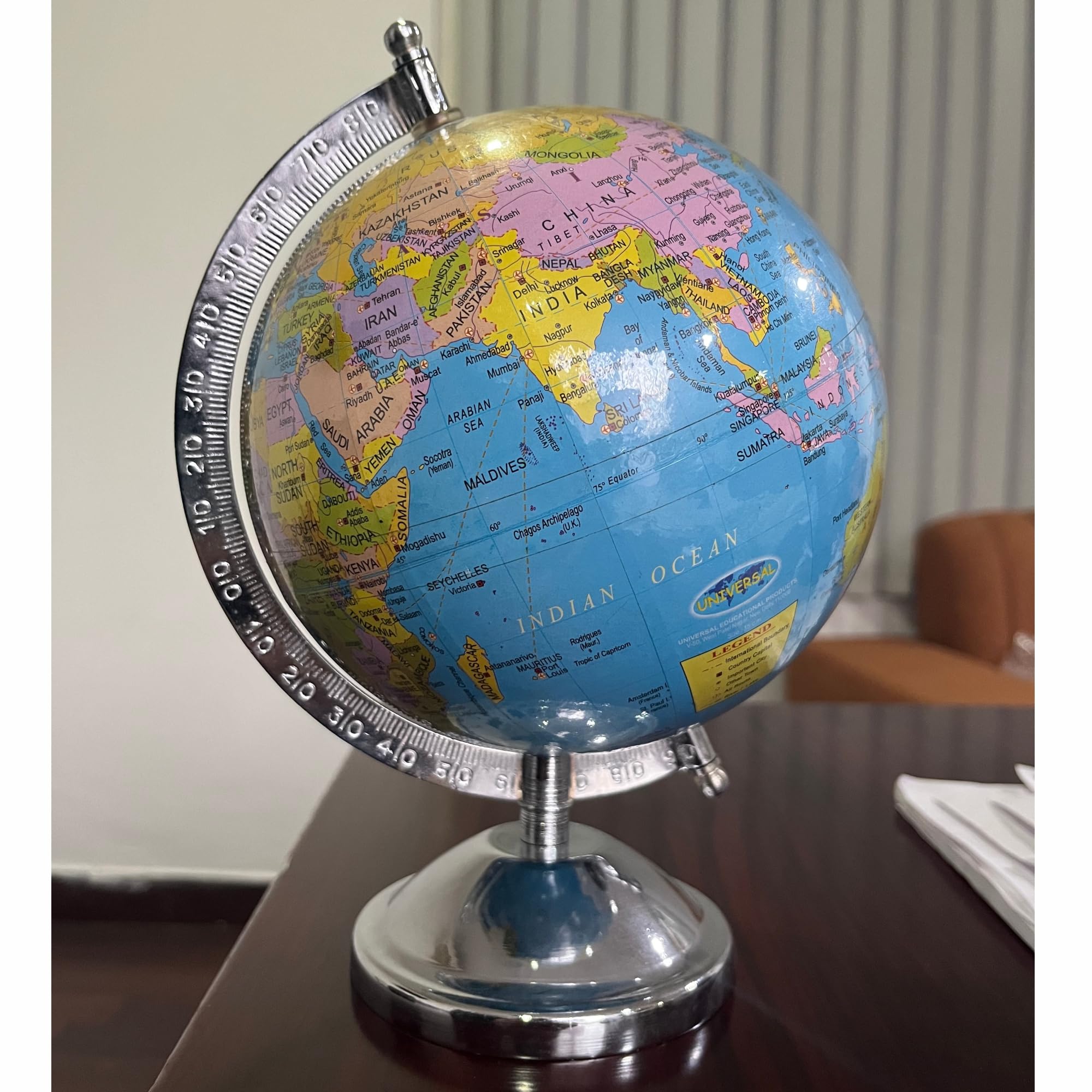 GLOBE DADDY World Globe 6 Inch with Metal Stand for Kids and Student Learning 10 Years, Office and Desk Decor,Decor Globe and Vip, Occasion or Boys Birthday Gift Item